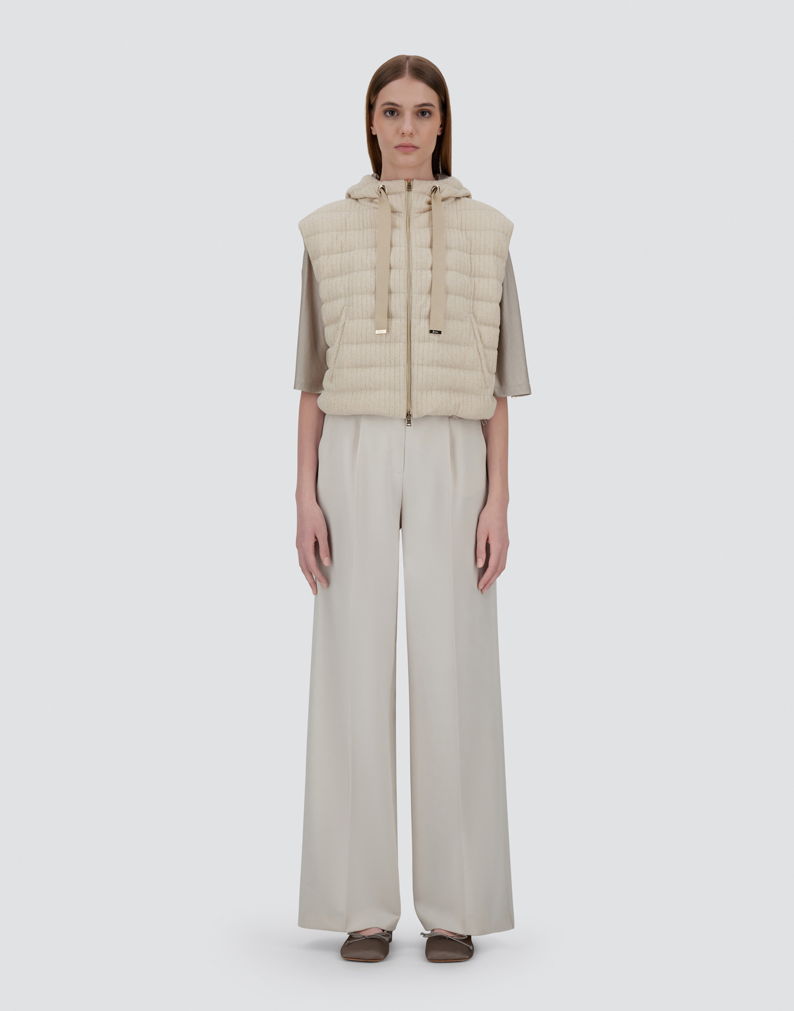 Herno Vest In Shiny Ribbed Knit In Chantilly