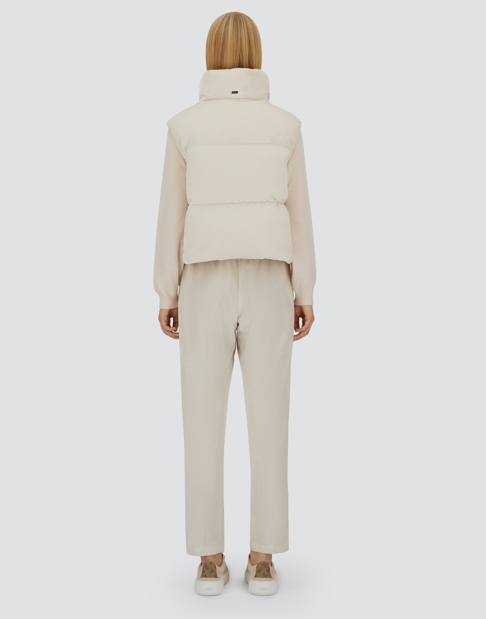 Herno Resort Trousers In Bright Corduroy