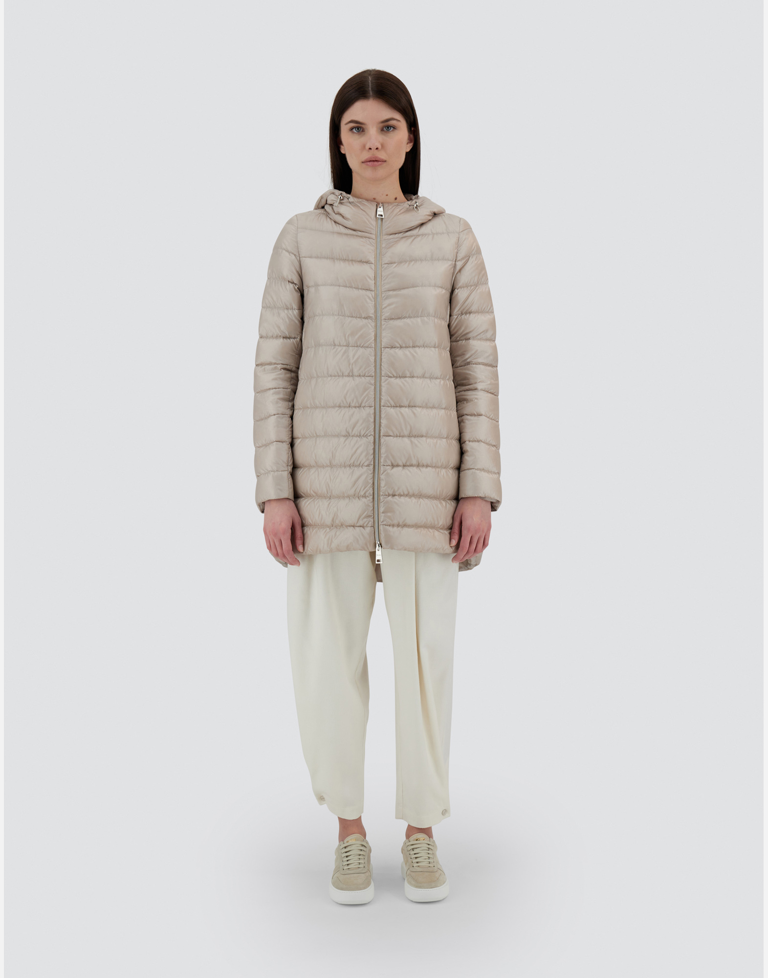 Herno Resort A-shape Jacket In Nylon Ultralight In Chantilly