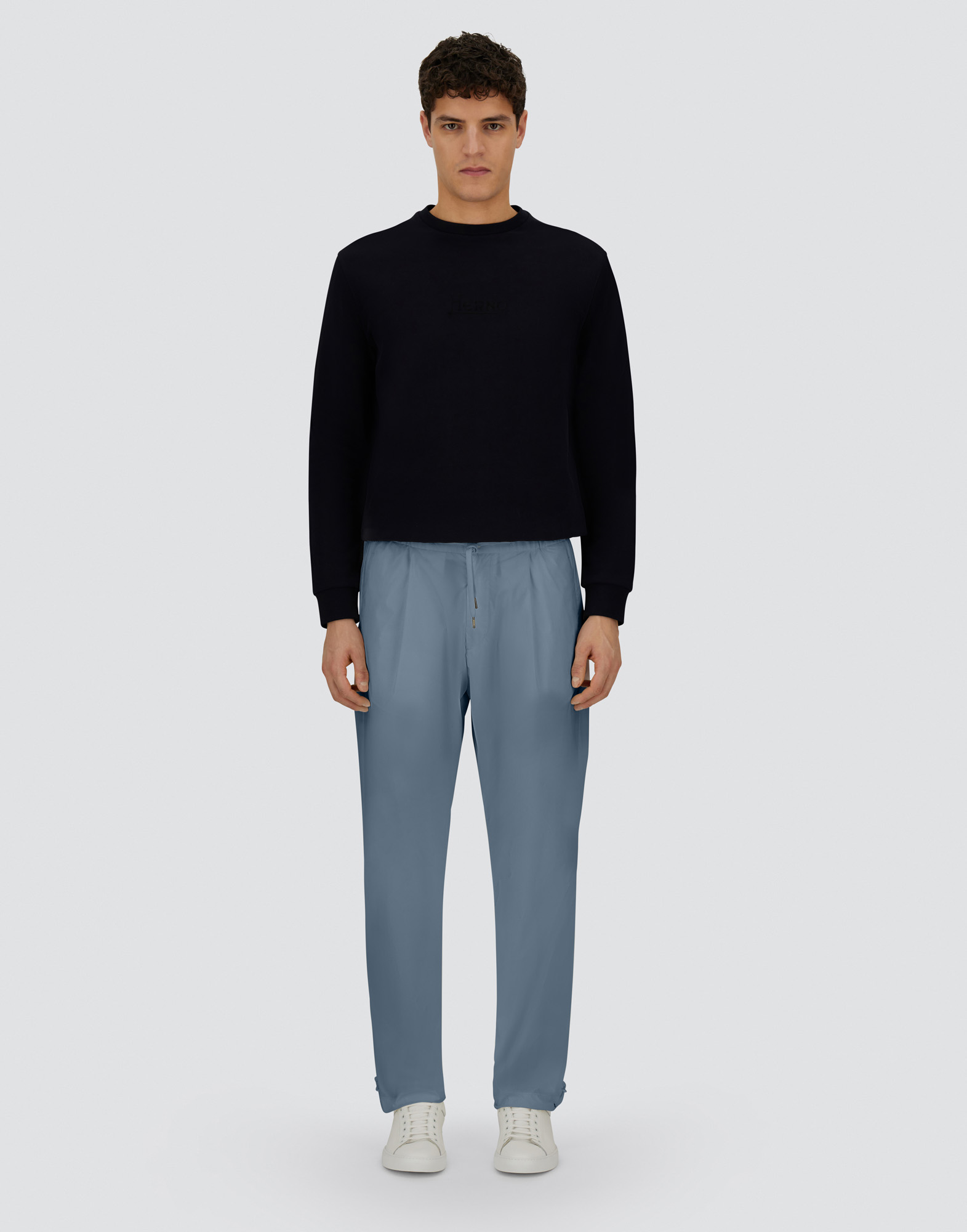 Herno Resort Trousers In Light Nylon Stretch In Blue