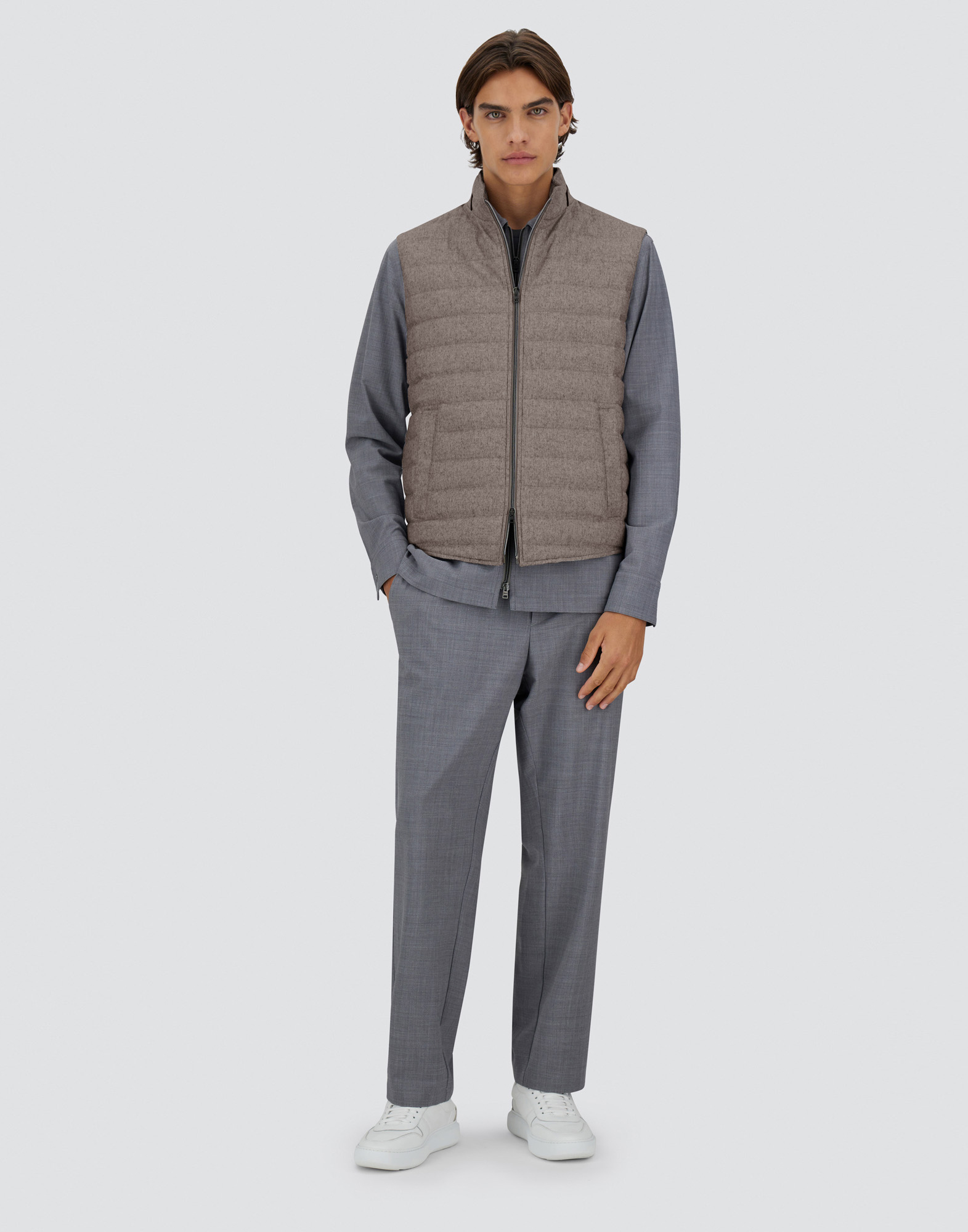 Herno Cashmere And Silk Sleeveless In Dove Grey