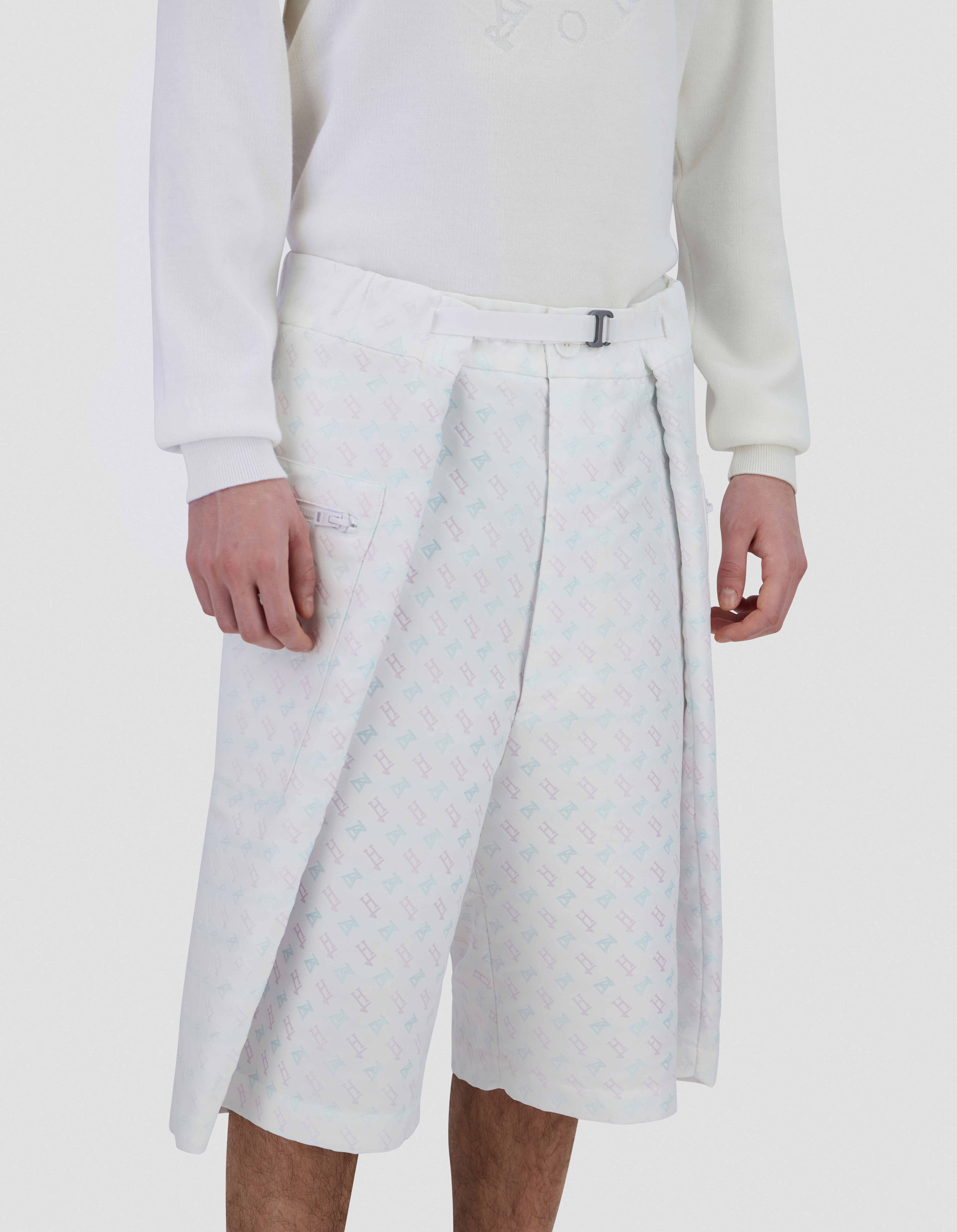 Herno Globe Cropped Trousers In Photocromatic Monogram In White