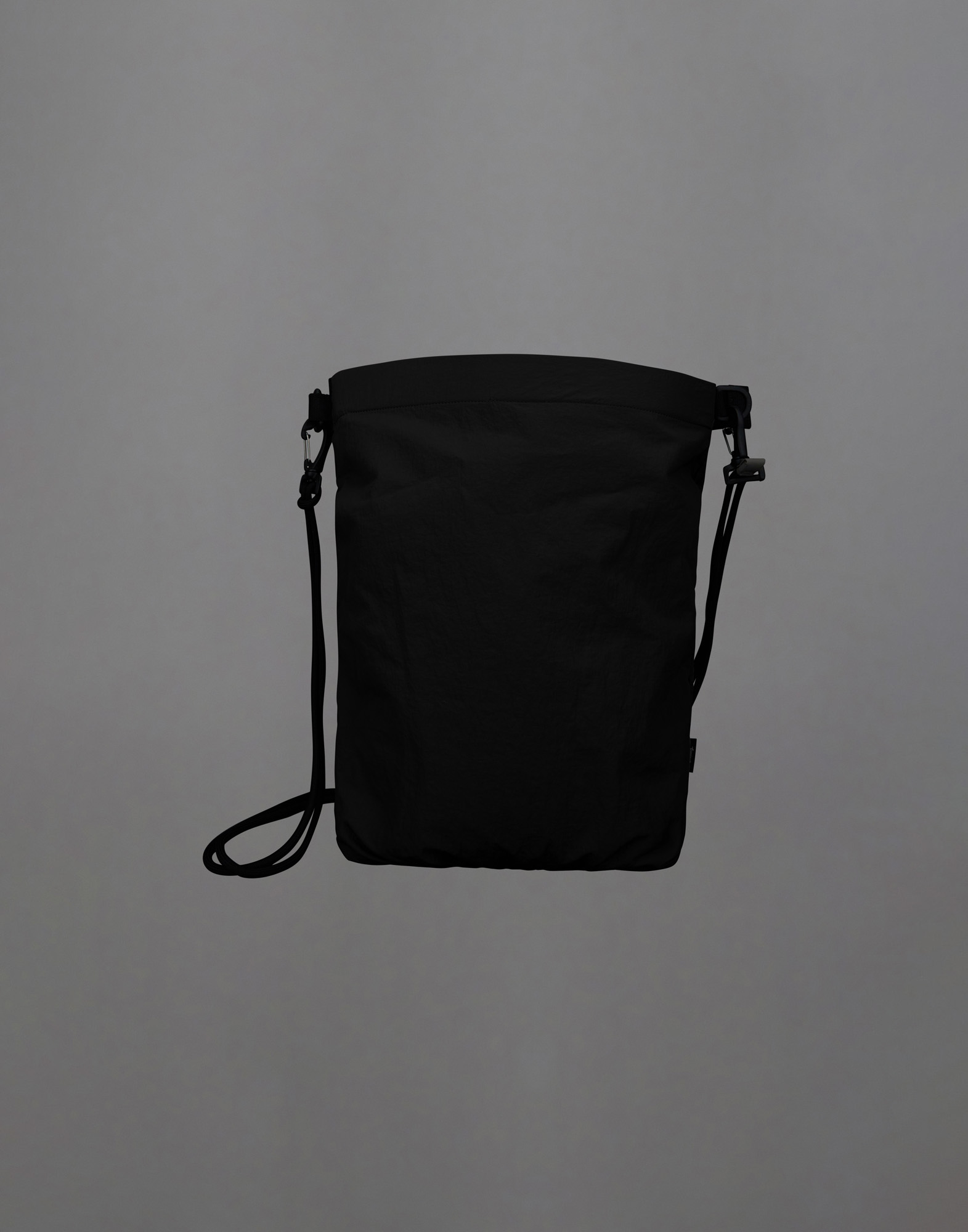 Herno Laminar Bag In Tech-crinkle In Black