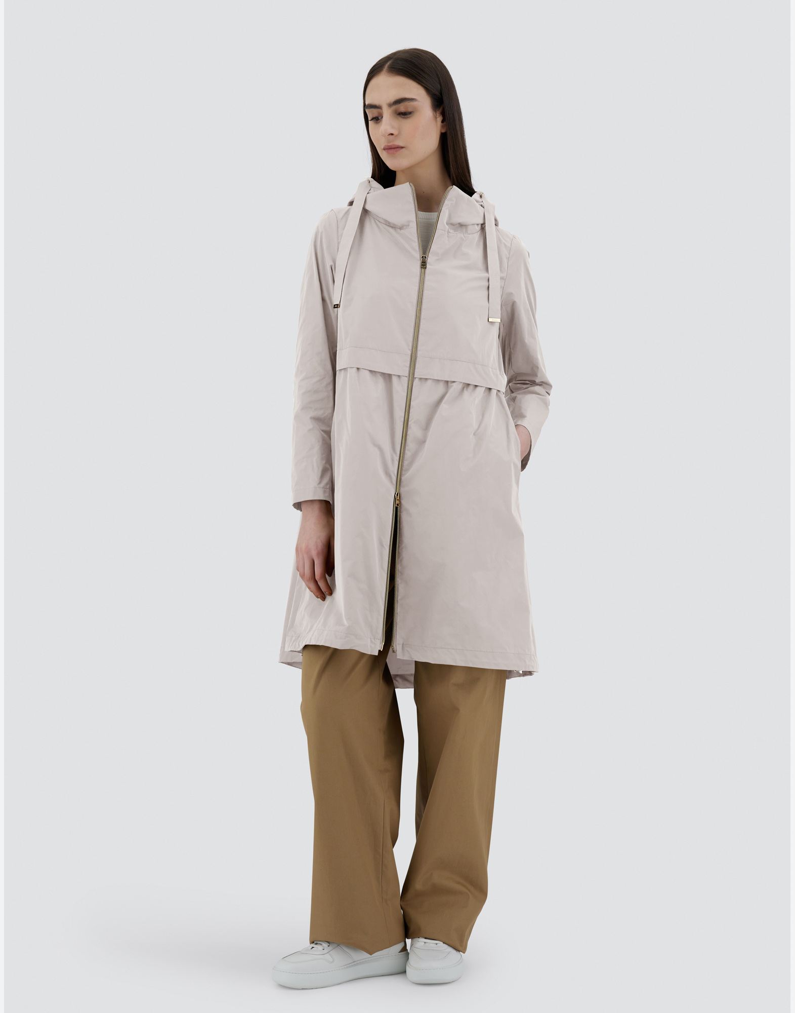 Herno New Techno Taffeta' ロング パーカ In Grey Pearl