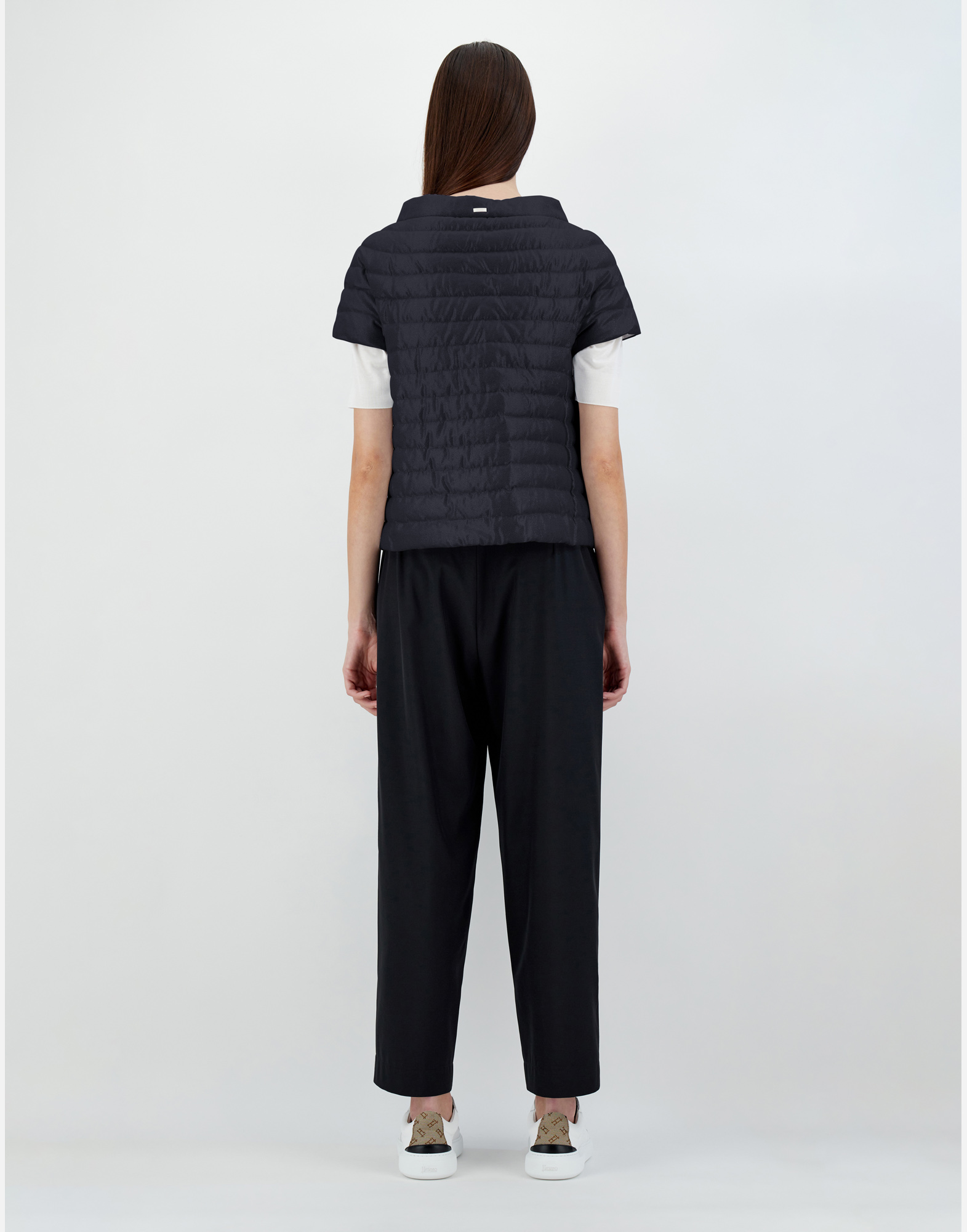 Herno Metallic Effect Cape In Black