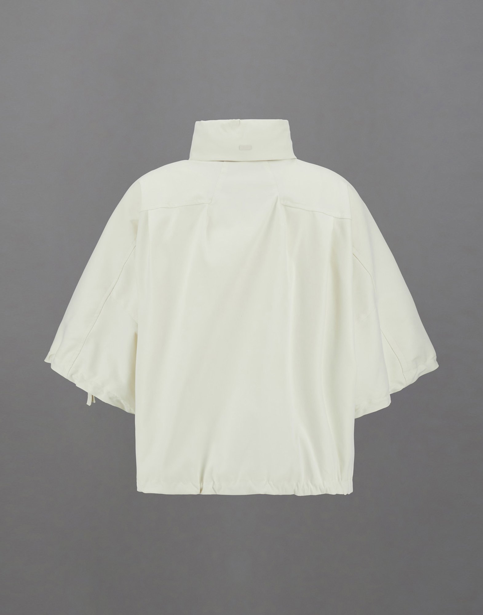 Herno Laminar Poncho In Organic-tech Feel And Extralight Stretch In Cream