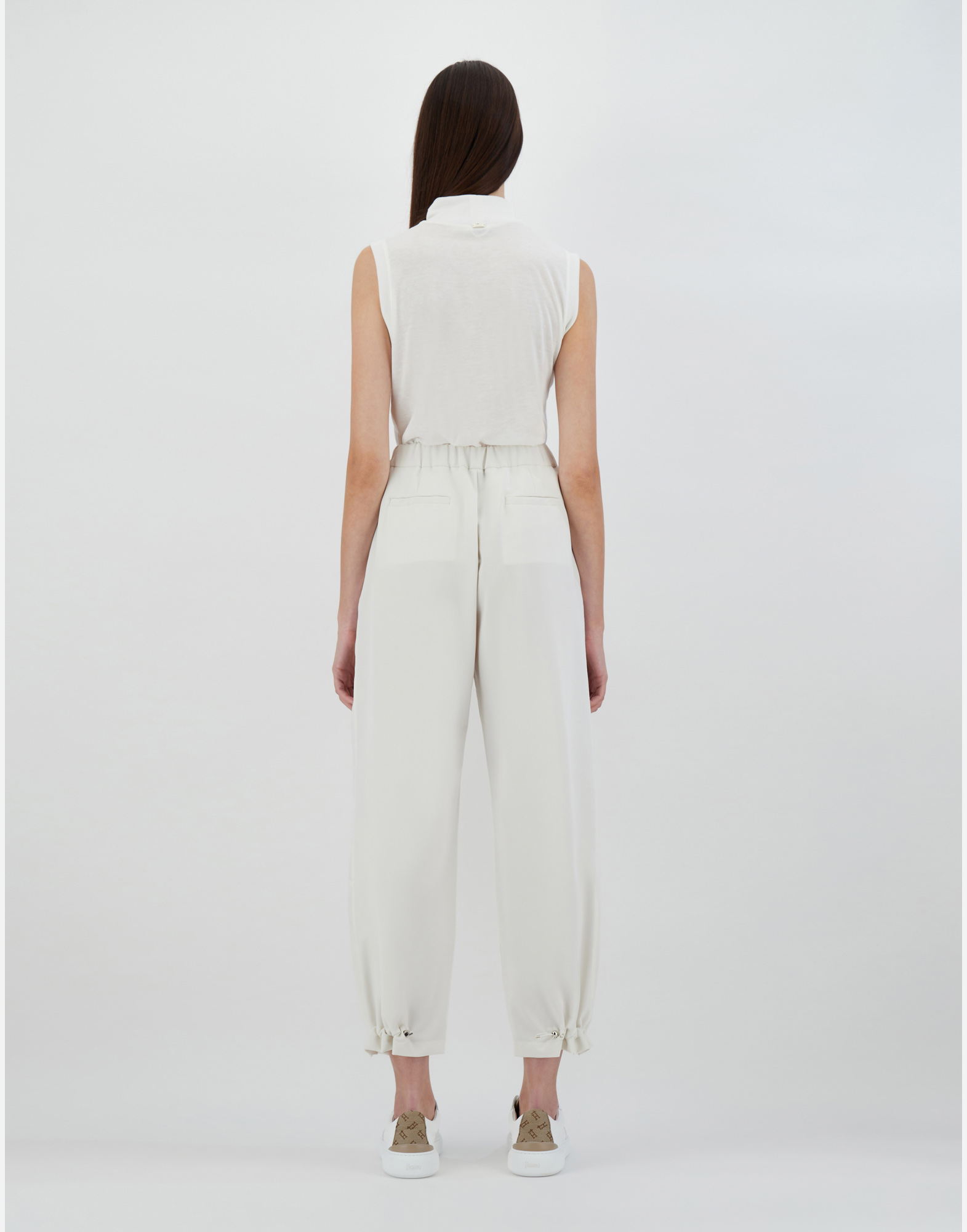 Herno Viscose Effect Trousers In Grey Pearl