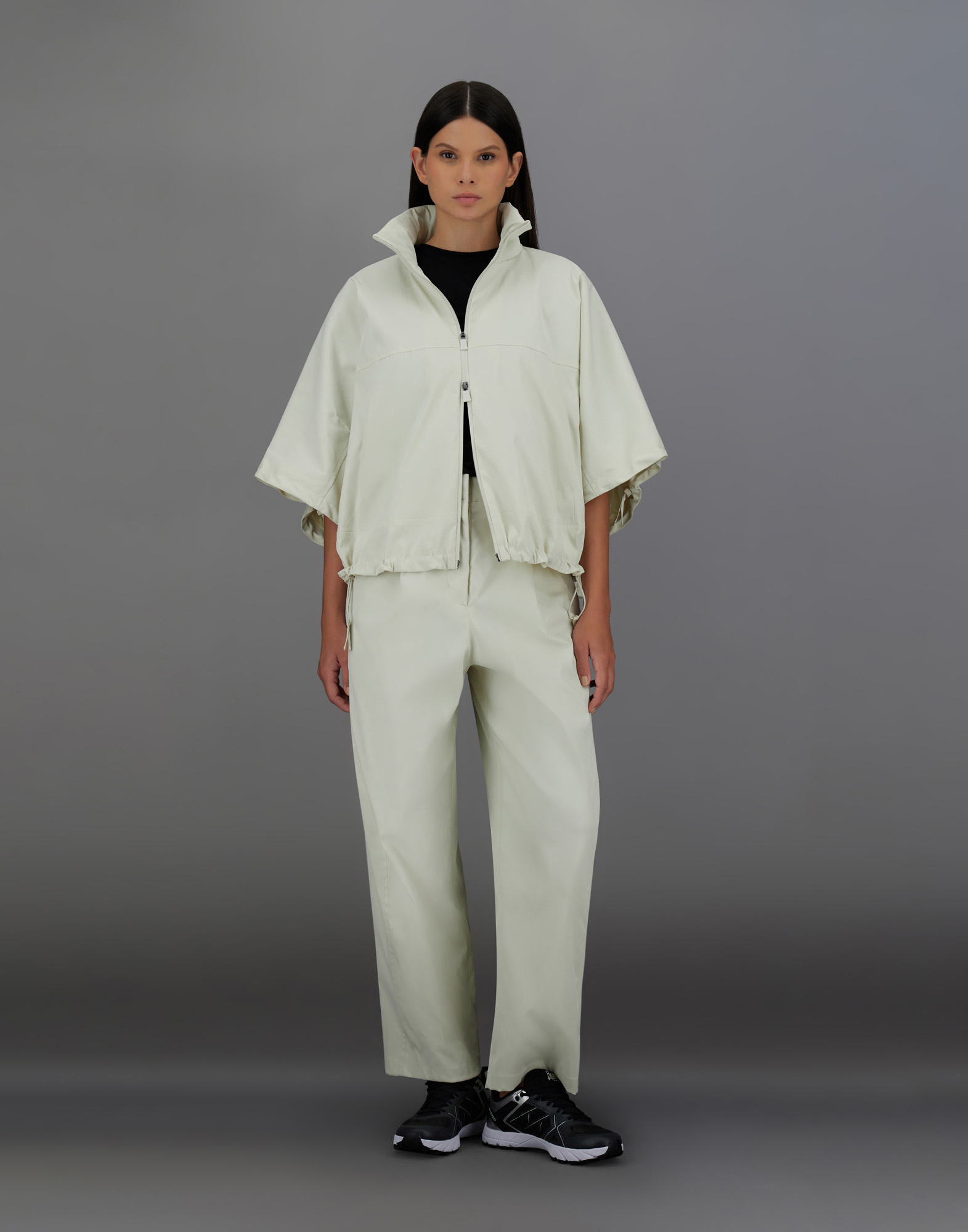 Herno Laminar Poncho In Organic-tech Feel And Extralight Stretch In Cream