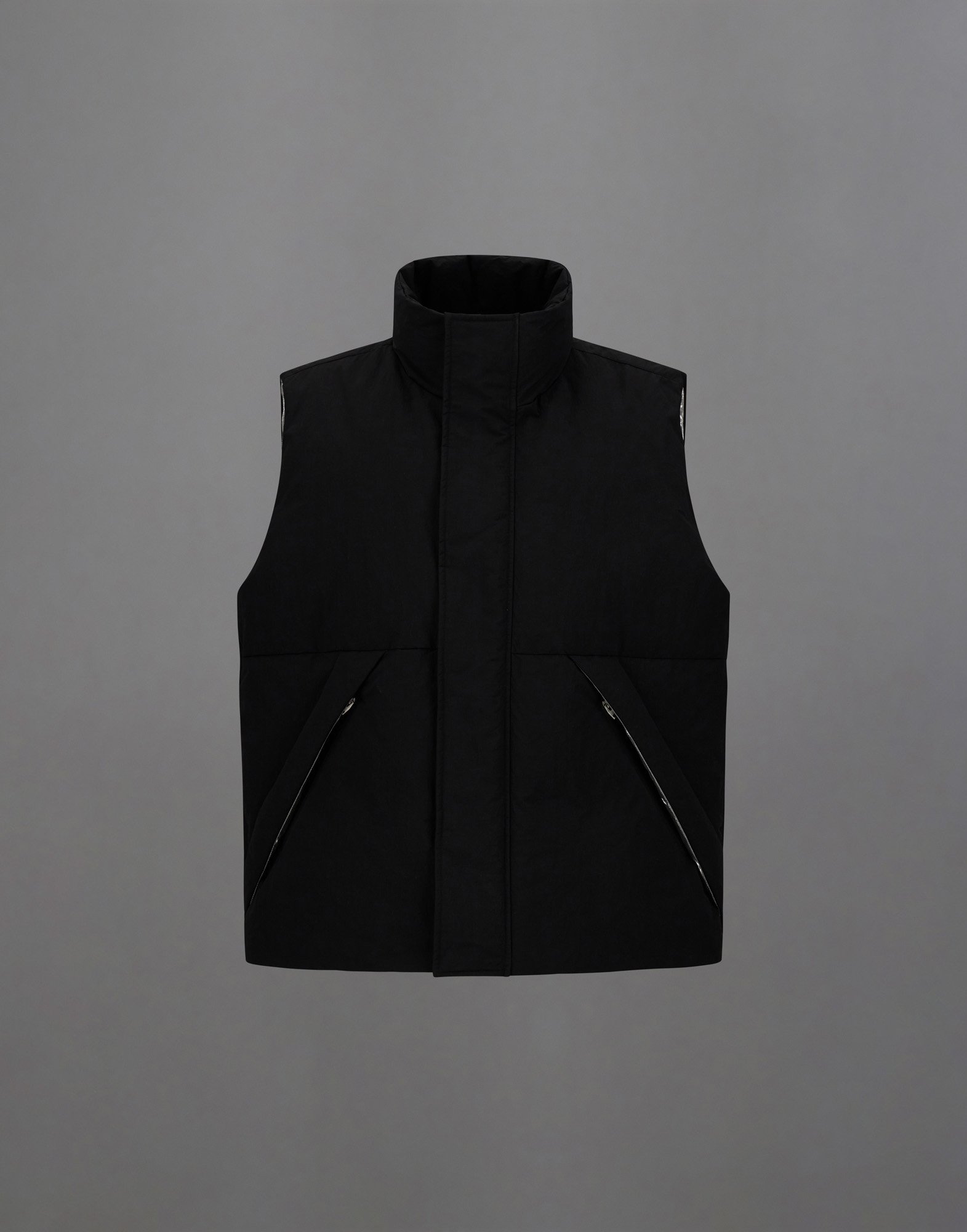 Herno Laminar Vest In Crinkle Metallic In Black
