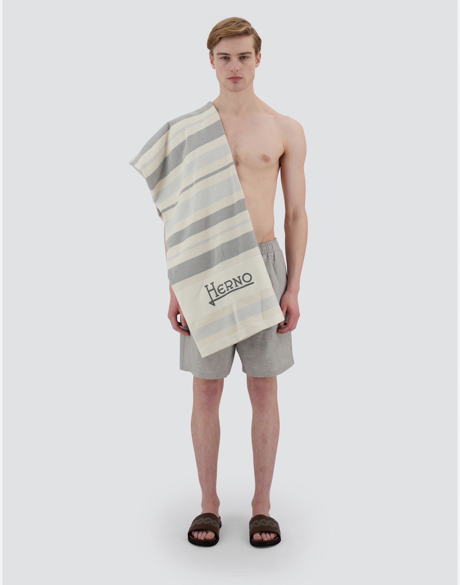 Herno Resort Beach Towel In Summer Accessories In Grey/cream