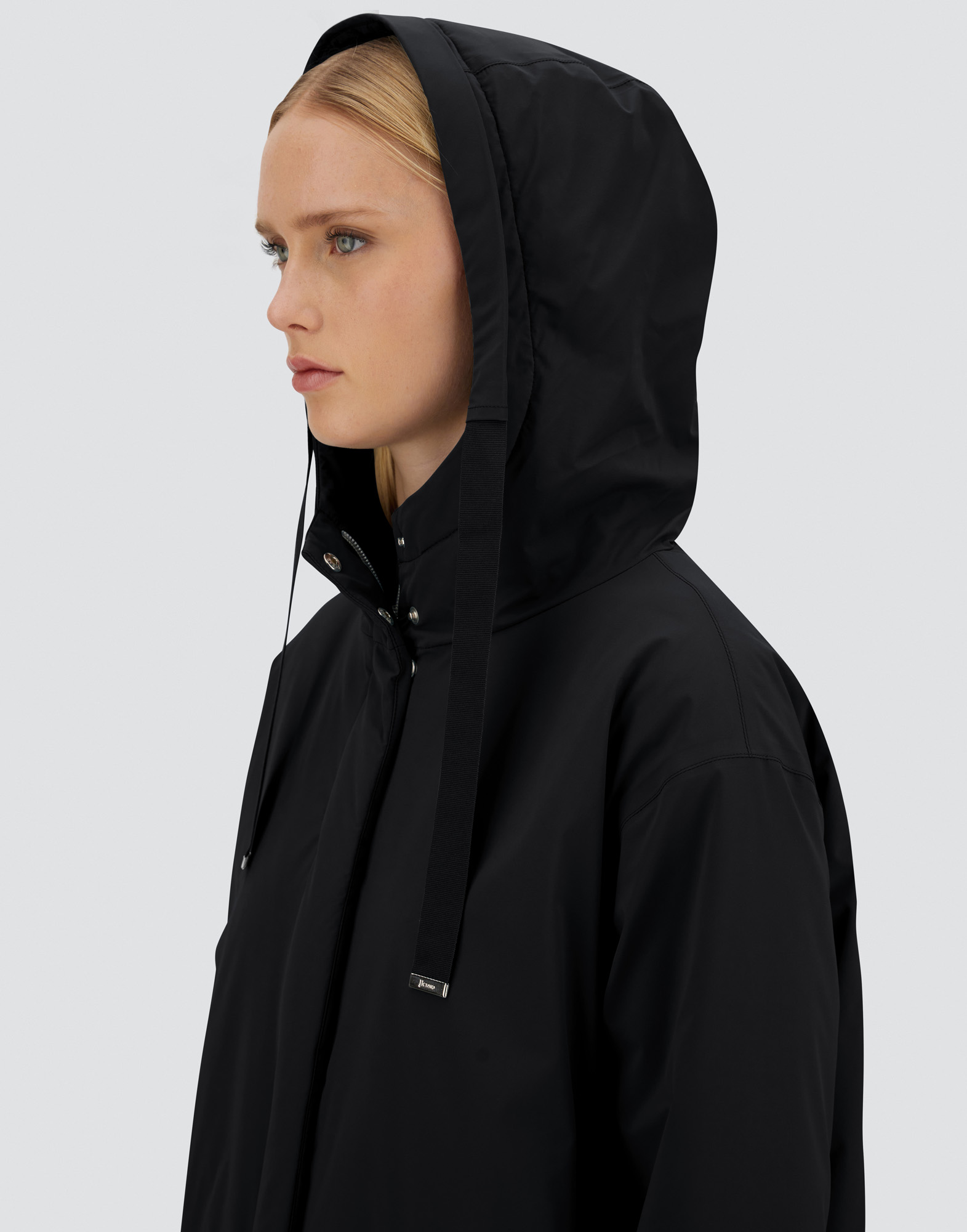 Herno Resort Jacket In Travel Nylon Ponente In Black
