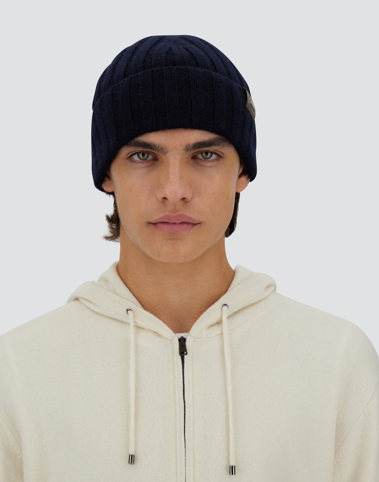 Herno Cashmere And Alcantara Beanie In Dark Blue