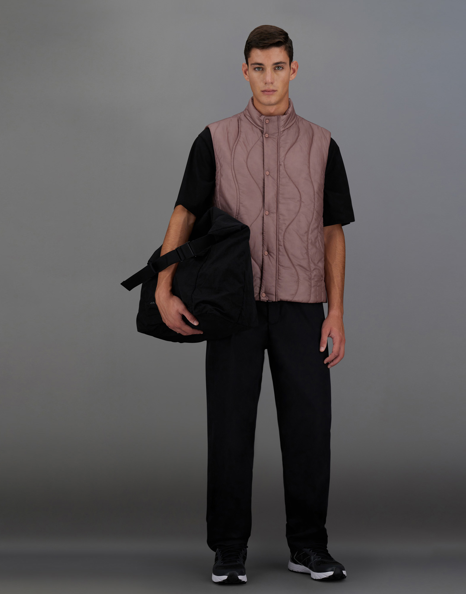 Herno Padded Nylon Vest In Powder