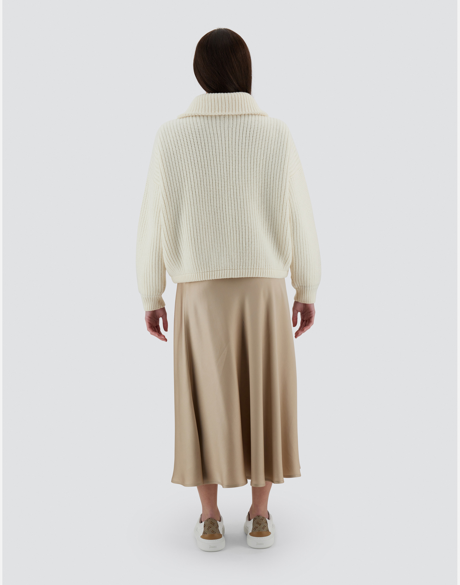Herno Resort Cardigan In Infinity In White