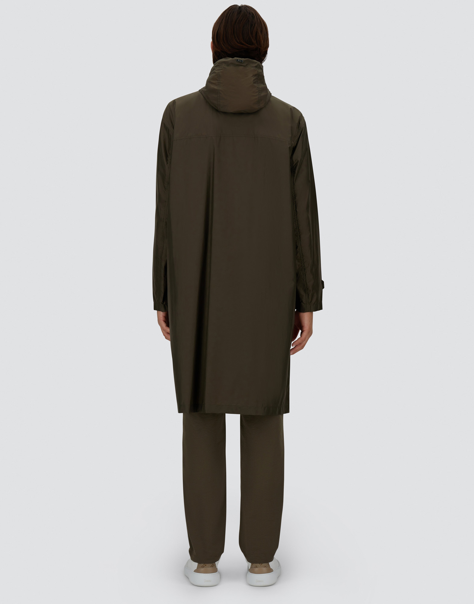 Herno Light-weight Essential Parka In Military Green