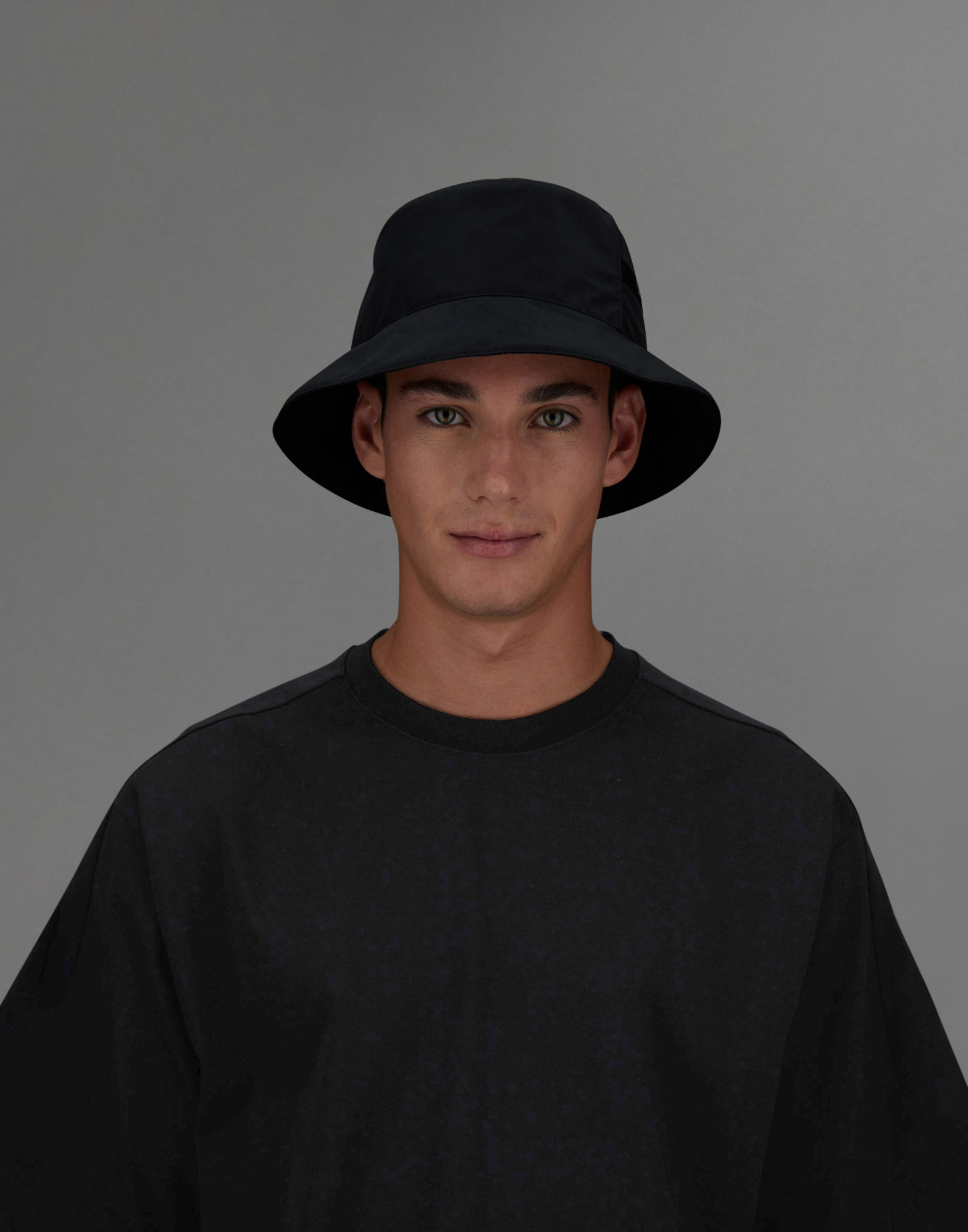 Herno Laminar Bucket Hat In 3l Gore-tex In Black