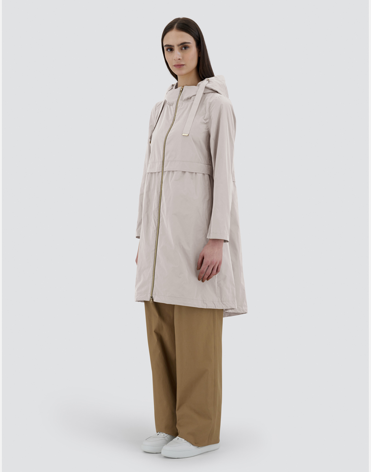Herno New Techno Taffeta' ロング パーカ In Grey Pearl