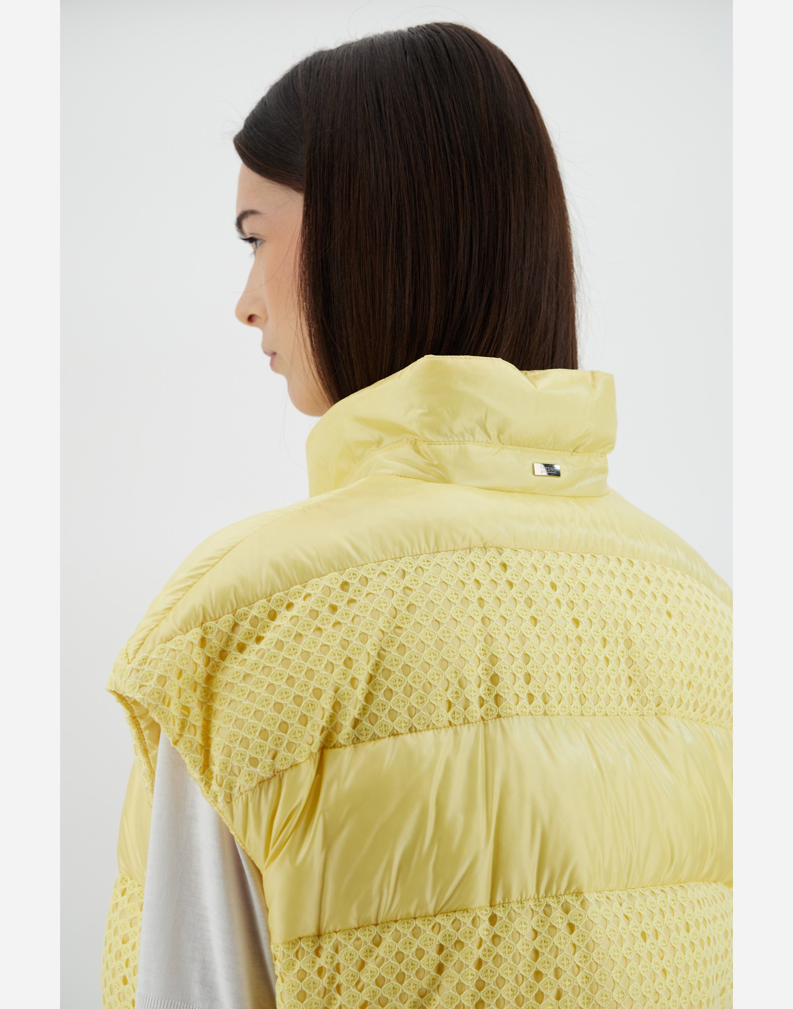 Herno Sleeveless Nylon Ultralight And Spring Lace Jacket In Lemon Yellow