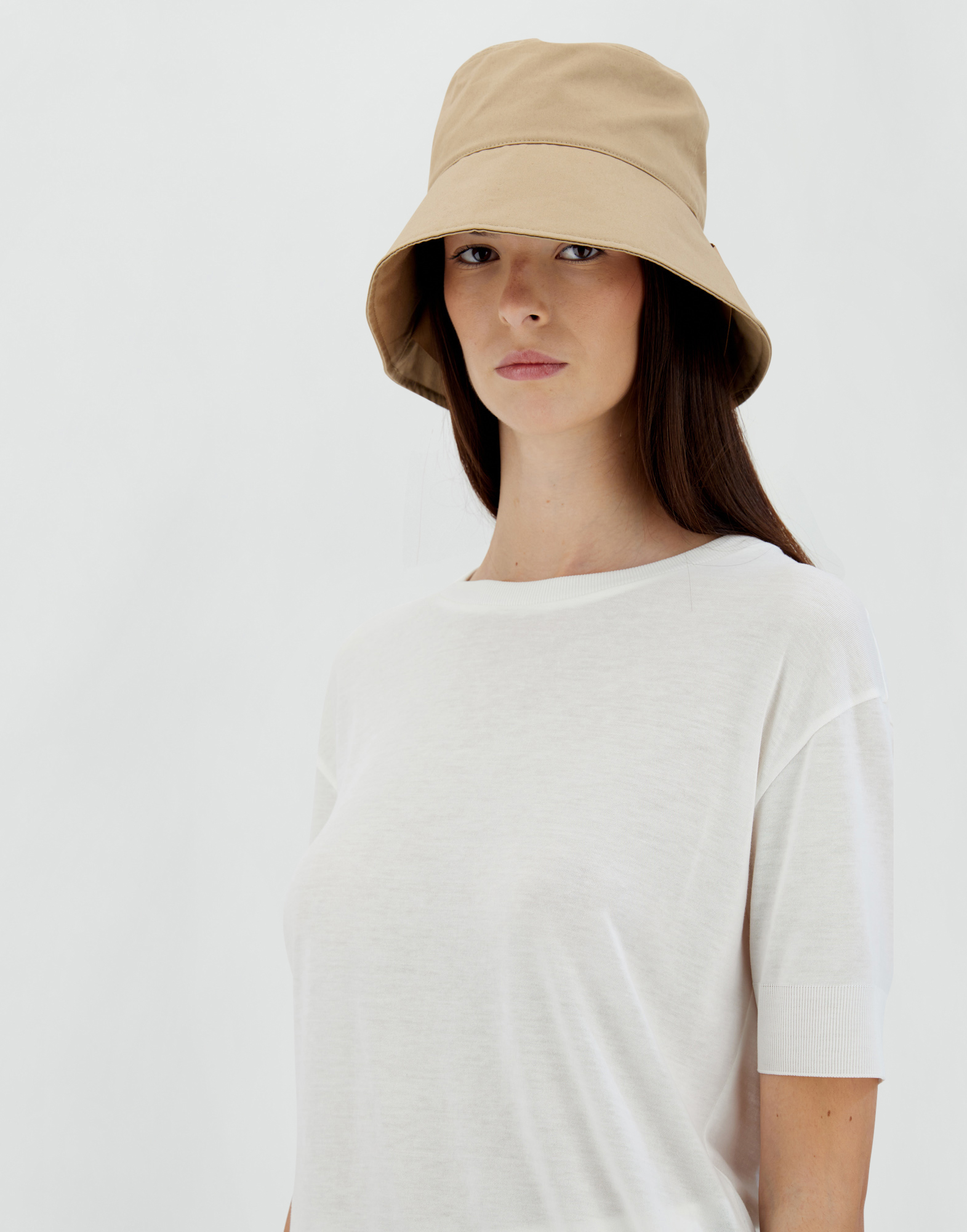 Shop Herno Delon バケットハット In Sand