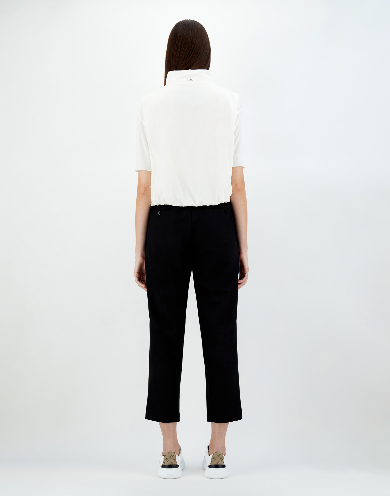 Herno Ecoage Sleeveless Jacket In White