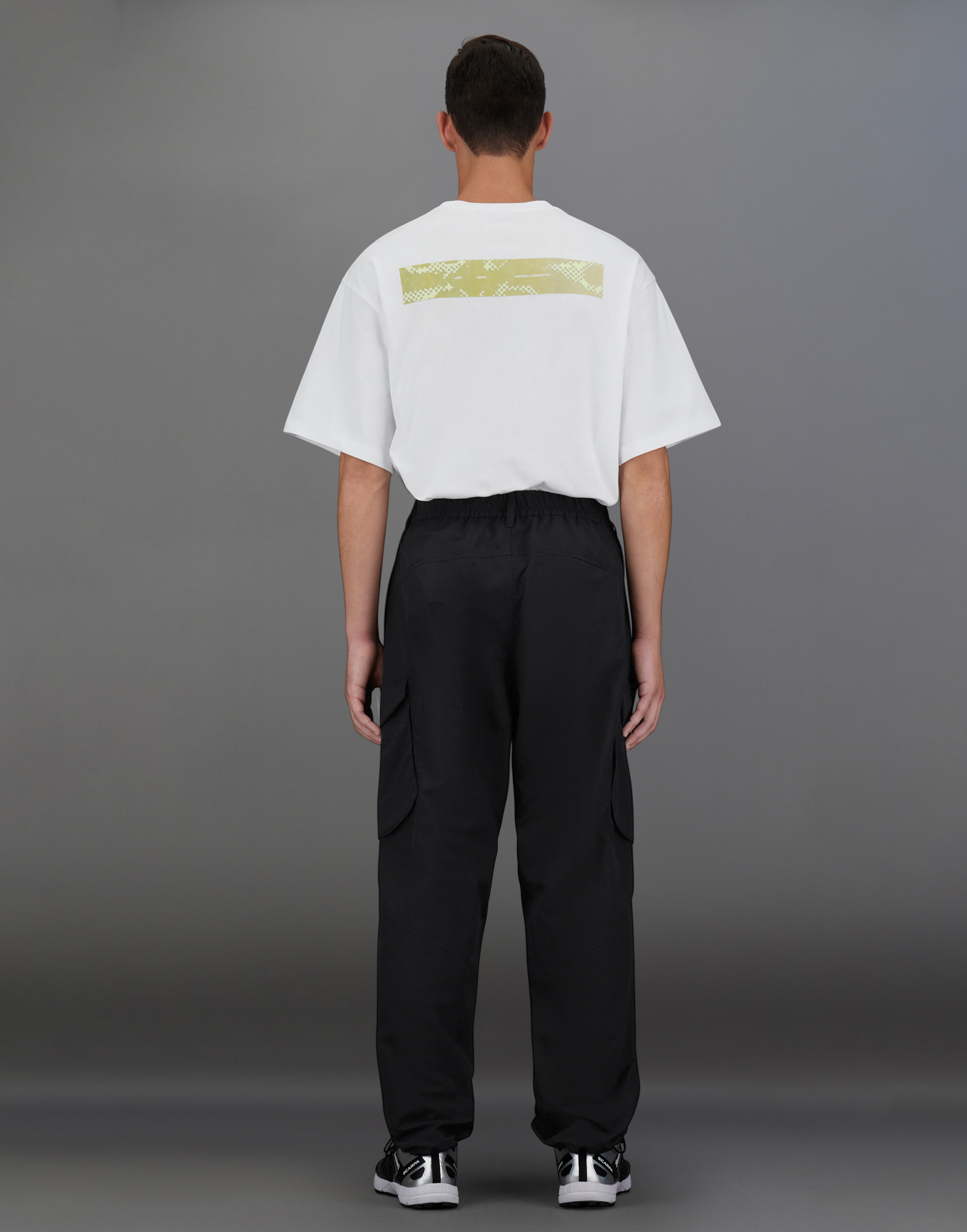 Herno Laminar Cargo Trousers In Tech-poplin In Black
