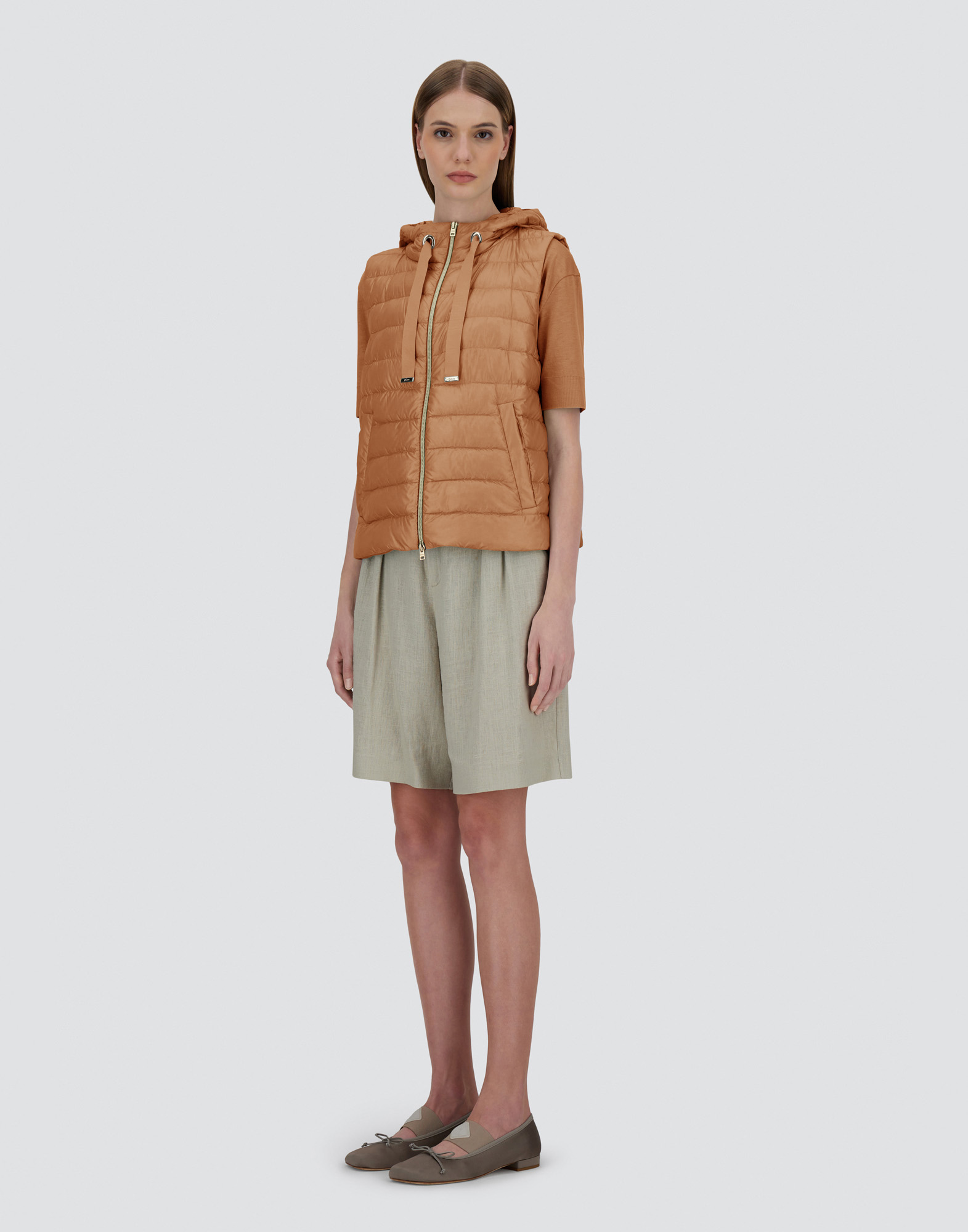 Herno Vest In Nylon Ultralight And Monogram In Camel