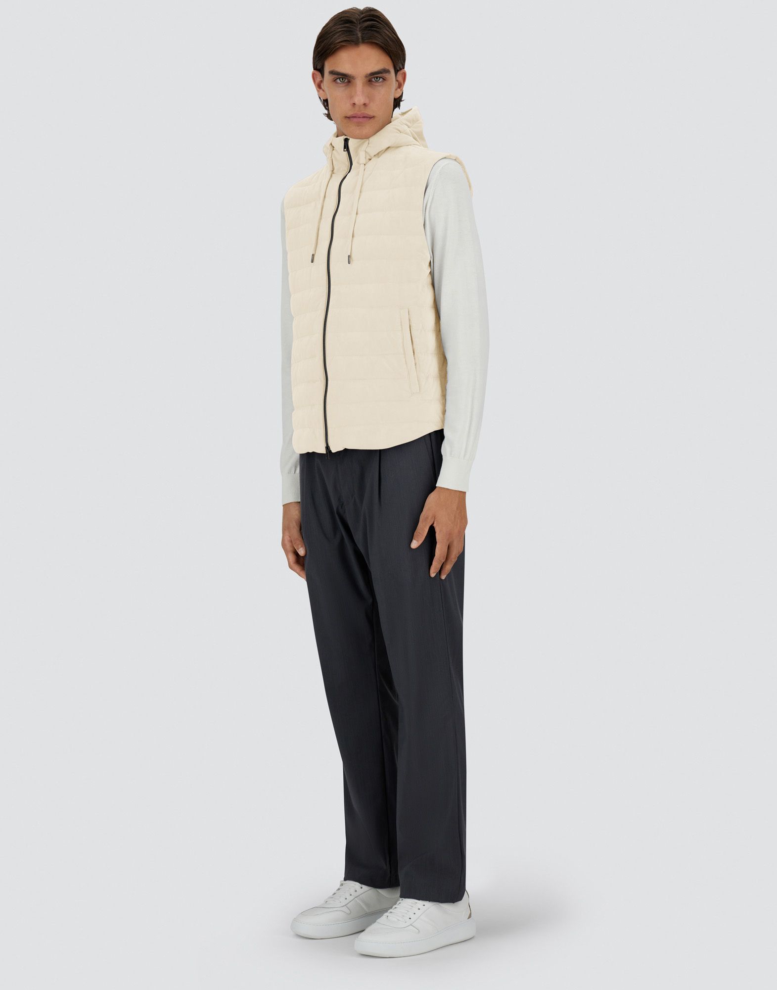 Herno Suede Effect Vest In Chantilly