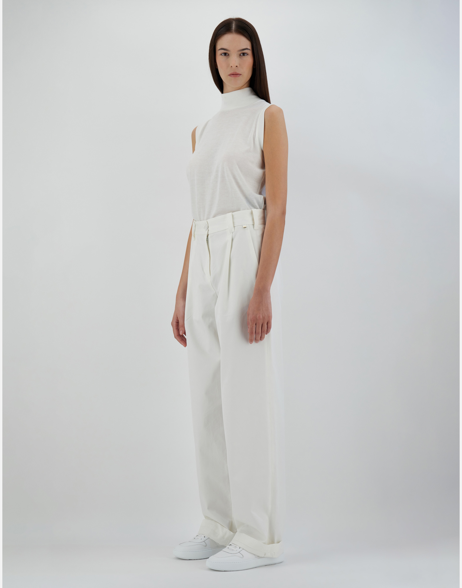 Herno Delon パンツ In White