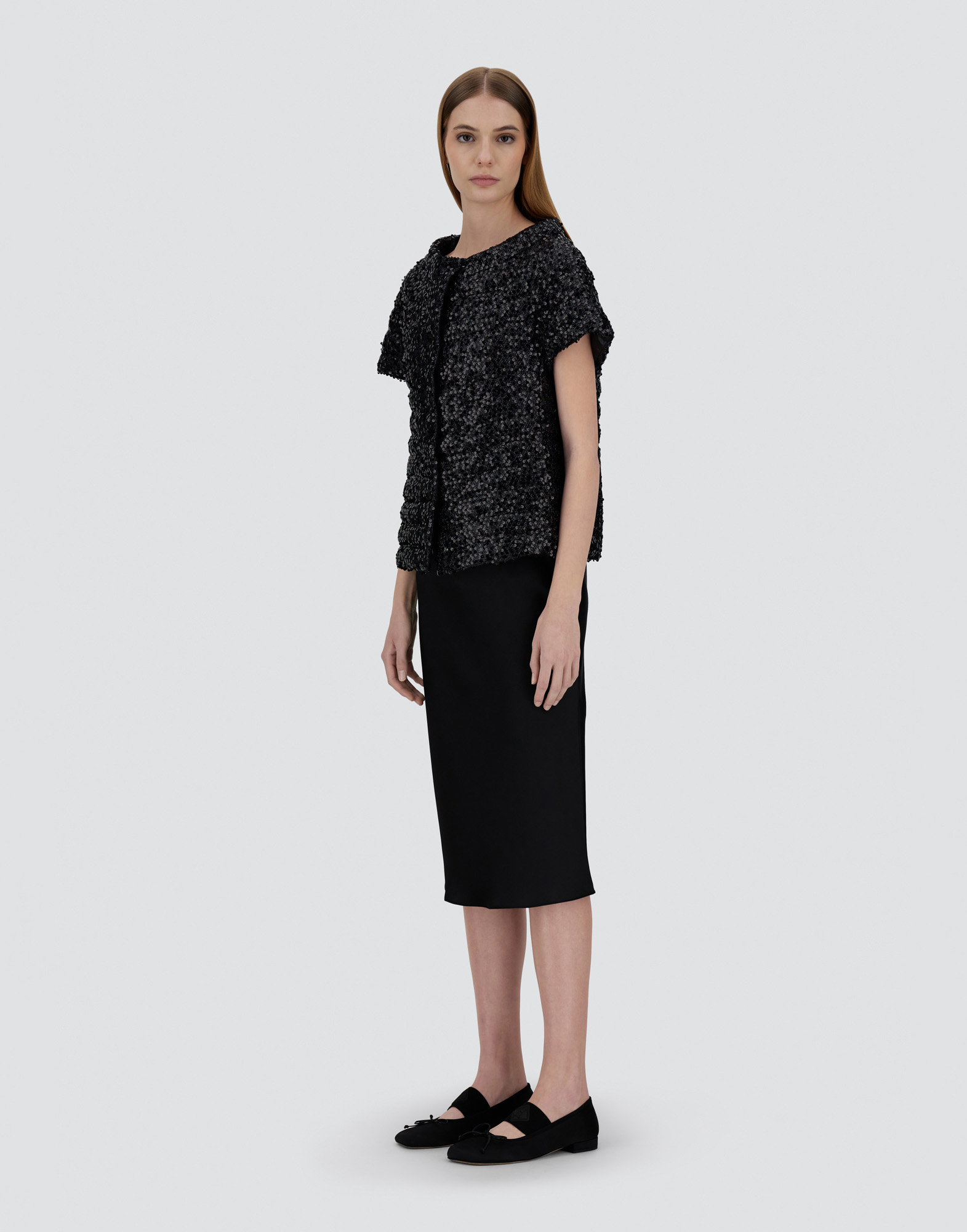 Herno Cape In Sequin Mesh In Black
