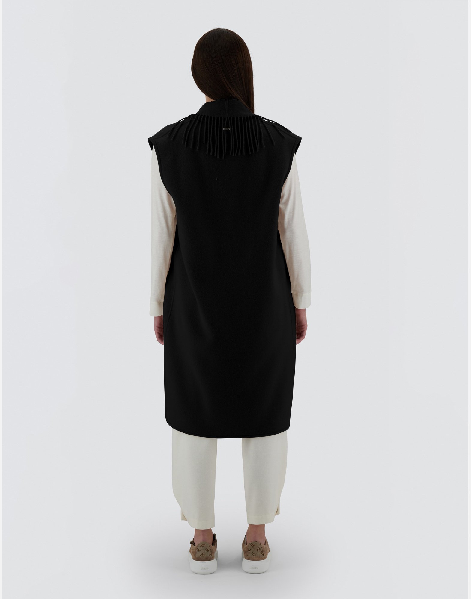 Herno Wool And Cashmere Sleeve Coat In Black