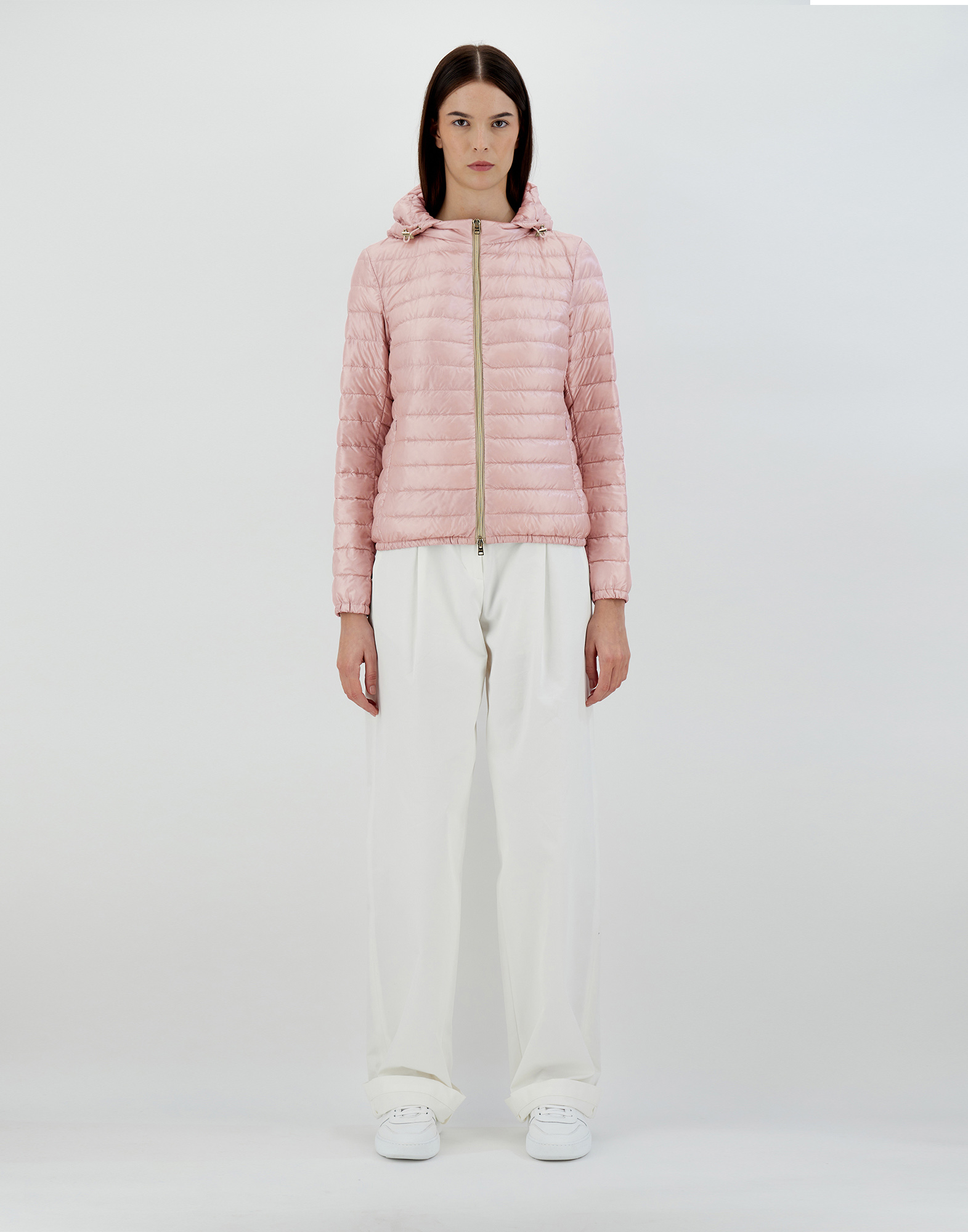 Herno Iconico Angela Classic Short Down Puffer Jacket In Light Pink