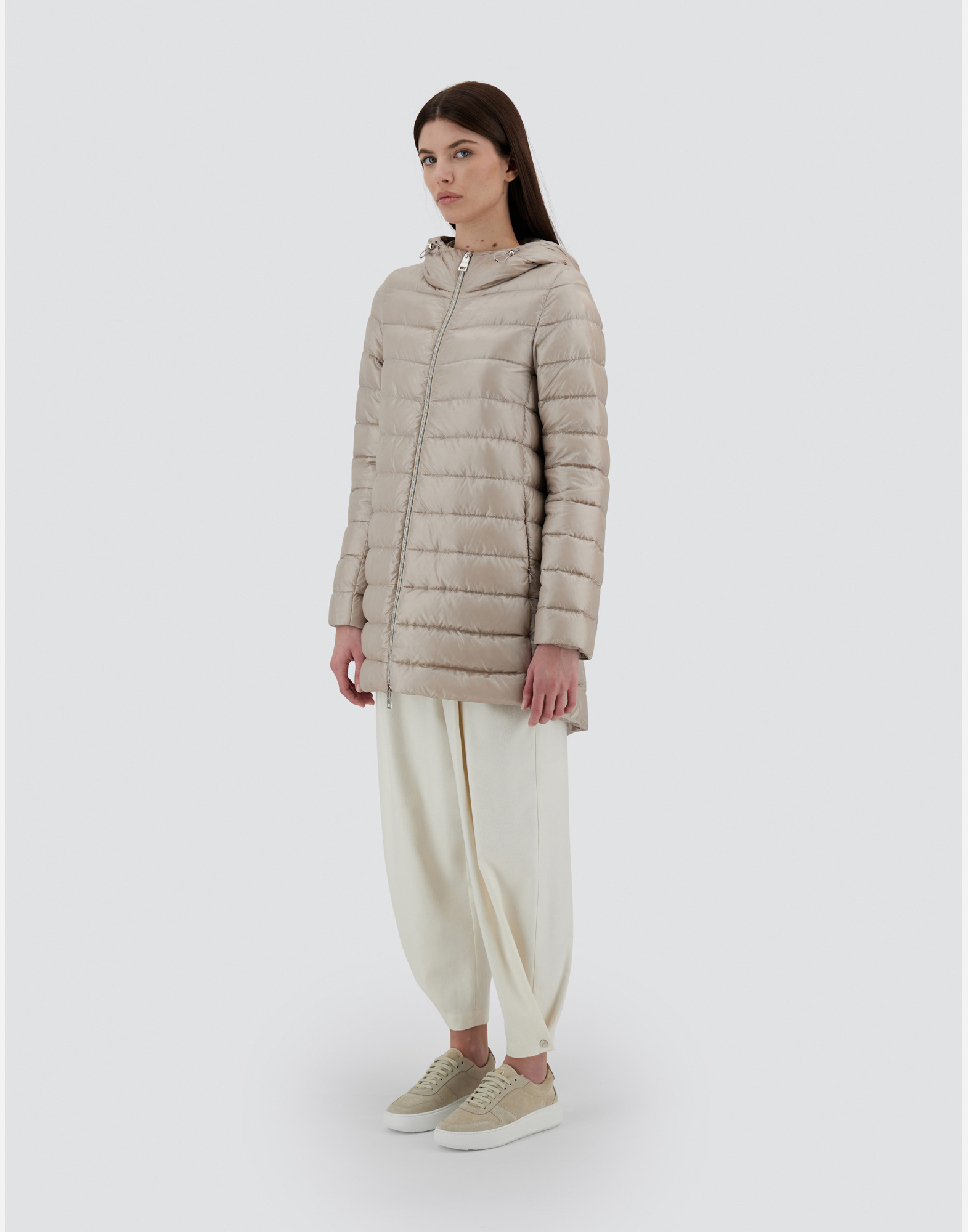 Herno Resort A-shape Jacket In Nylon Ultralight In Chantilly
