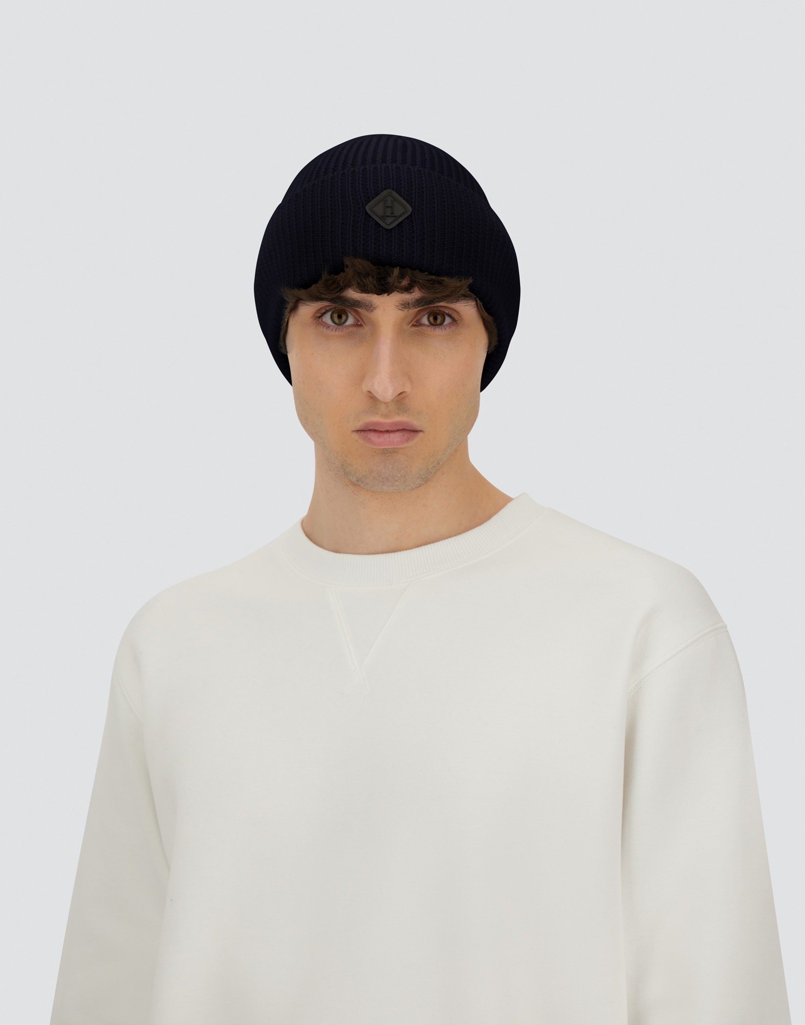 Herno Beanie In Ribbed Merino Wool In Black