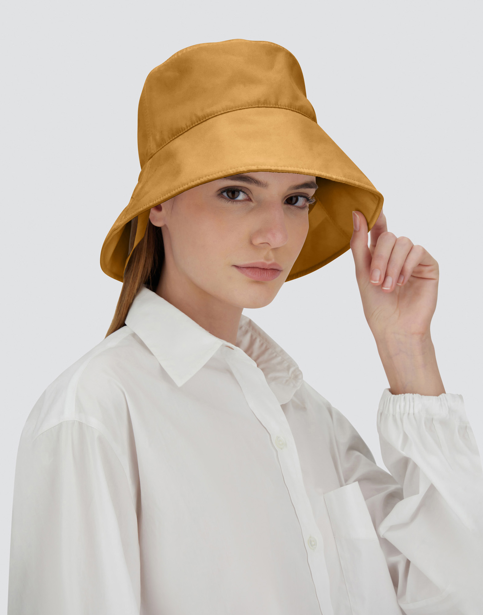 Herno New Techno Taffeta Hat In Camel