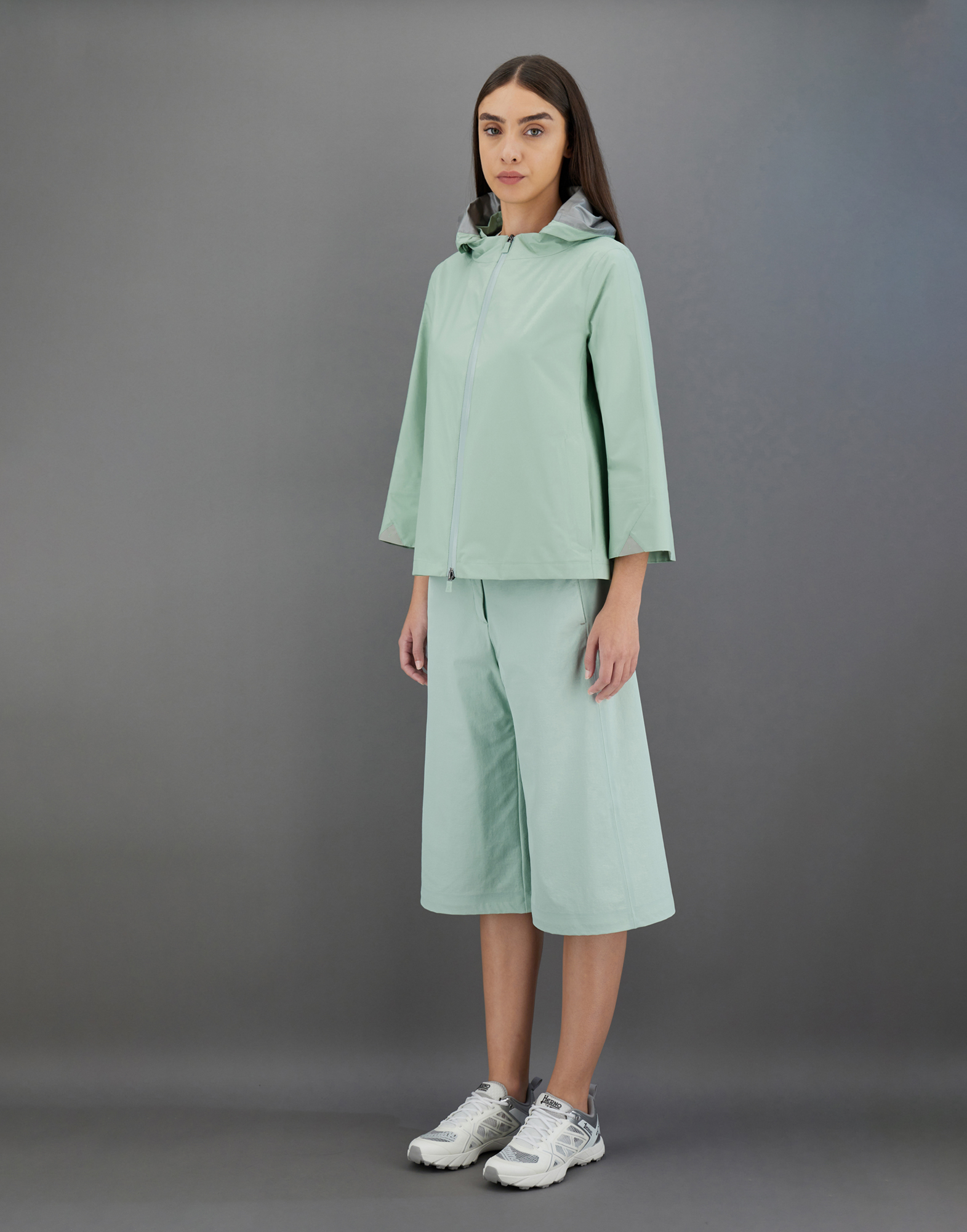 Herno Laminar Cape In Gore-tex Paclite In Seafoam Green