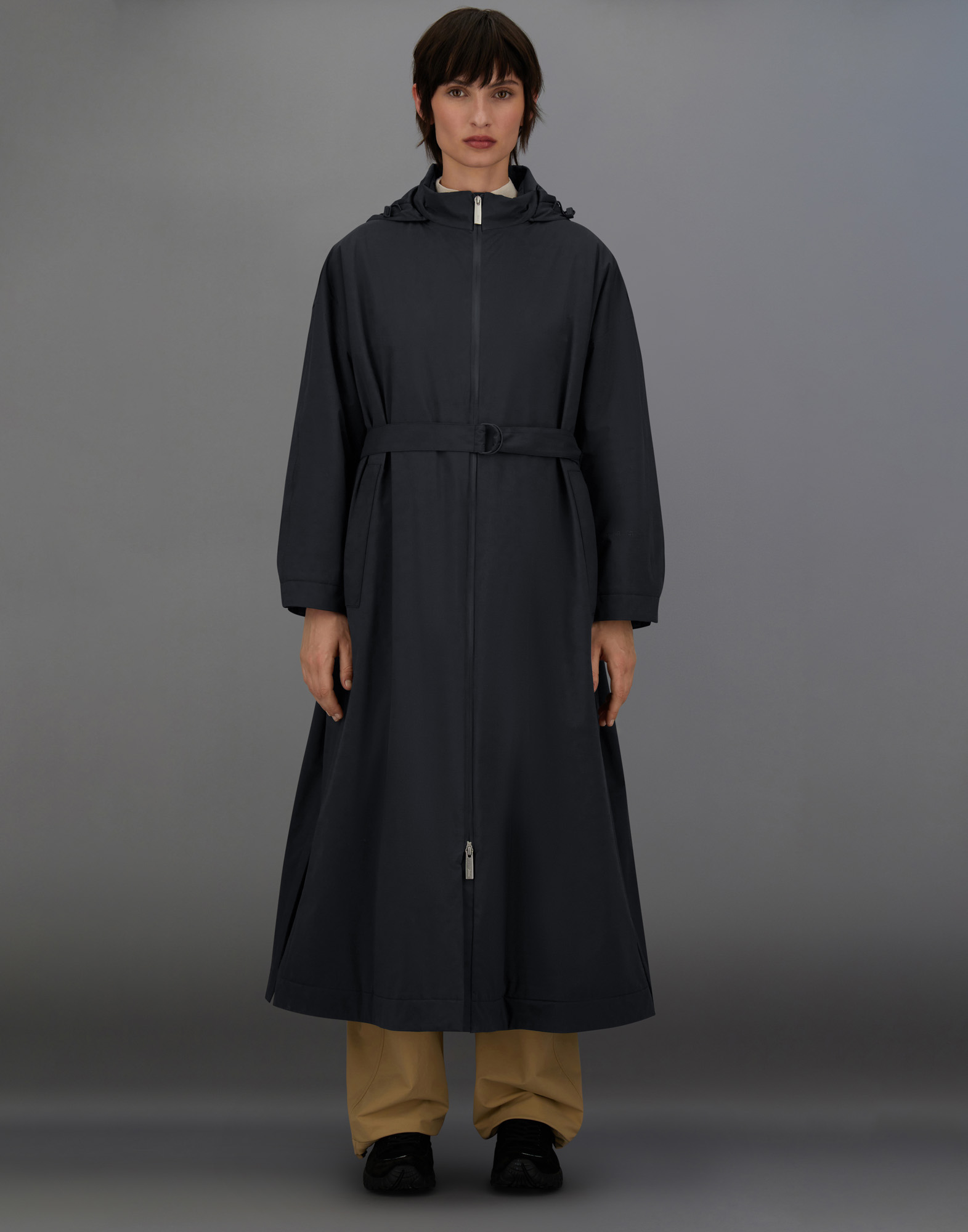 Herno Laminar 2l Goretex Trench Coat In Black