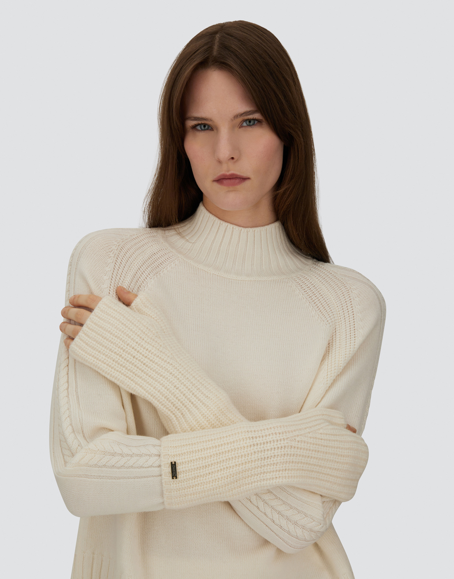 Herno Gloves In Cob Stitch Carded Wool In White