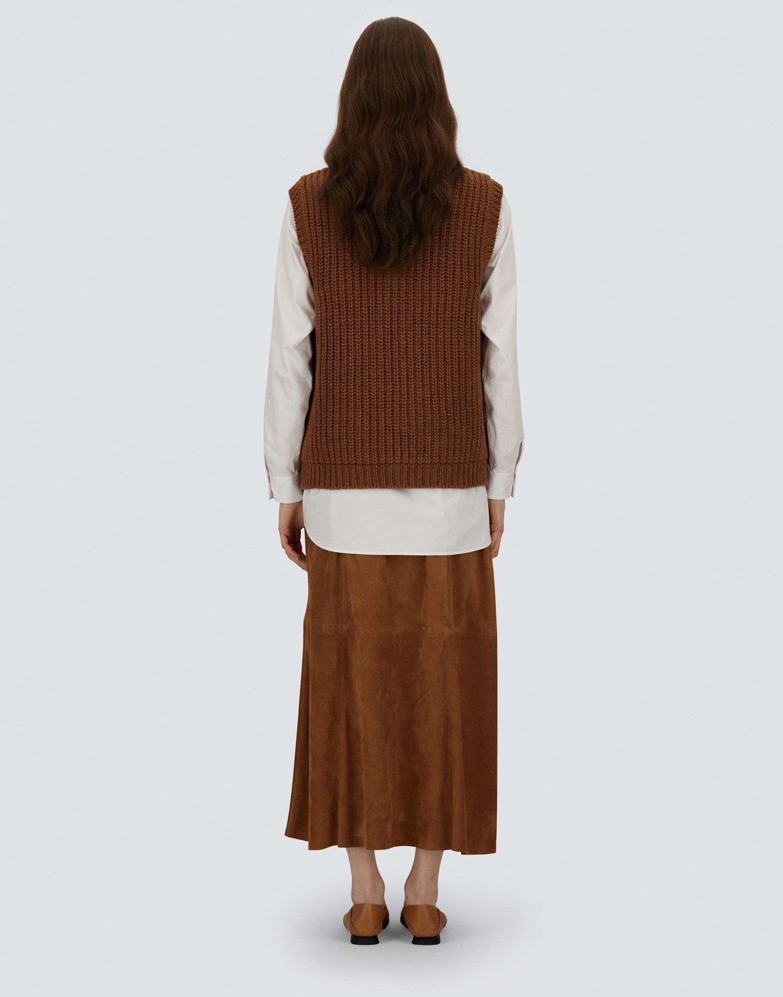 Herno Vest In Cob Stitch Wool In Brown
