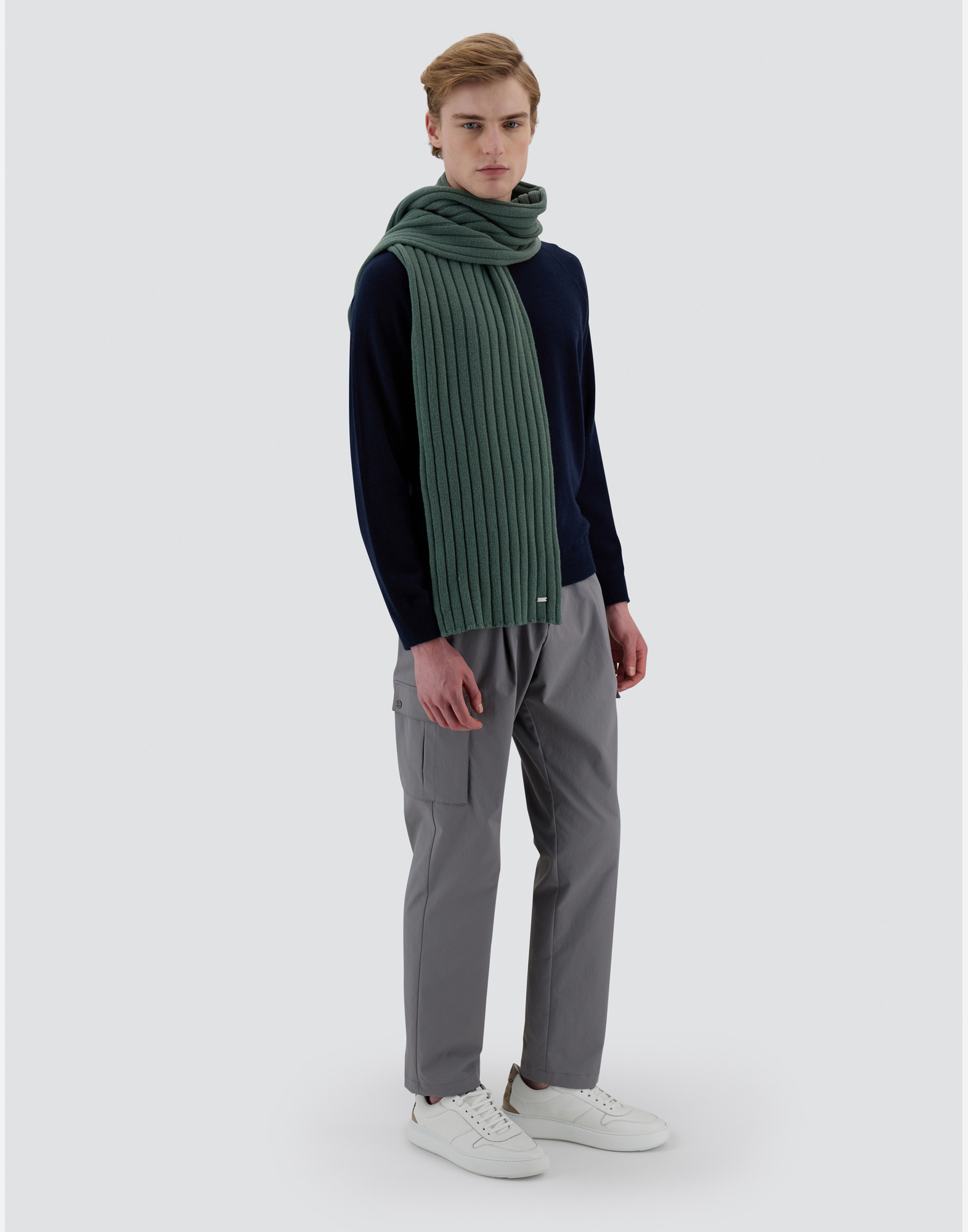 Herno Resort Sweater In Plain Cashmere In Navy Blue