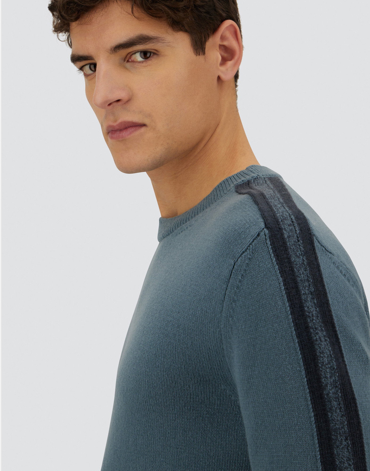 Herno Resort Sweater In Carded Pure Wool In Blue