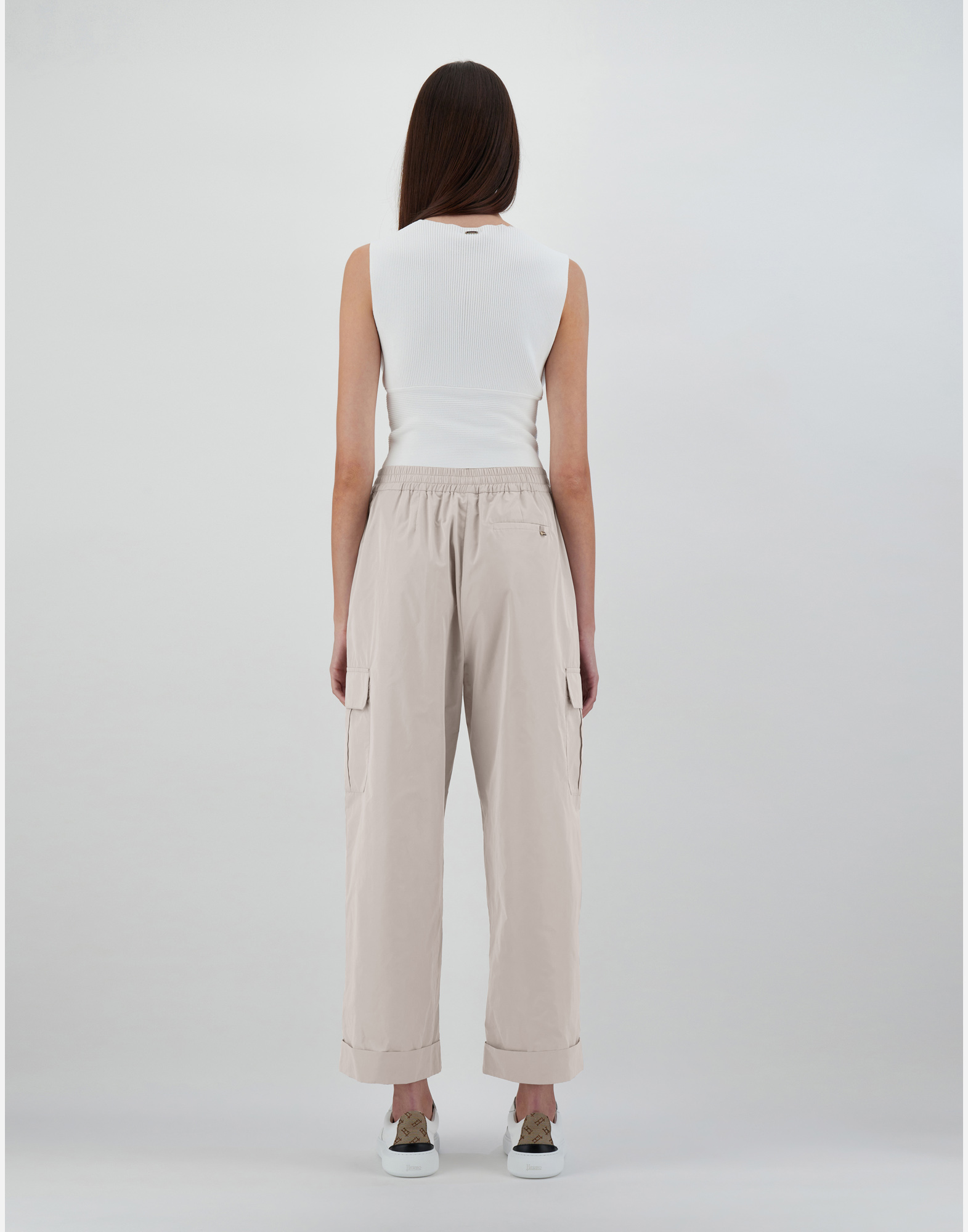 Herno Endless Viscose Rib Top In White