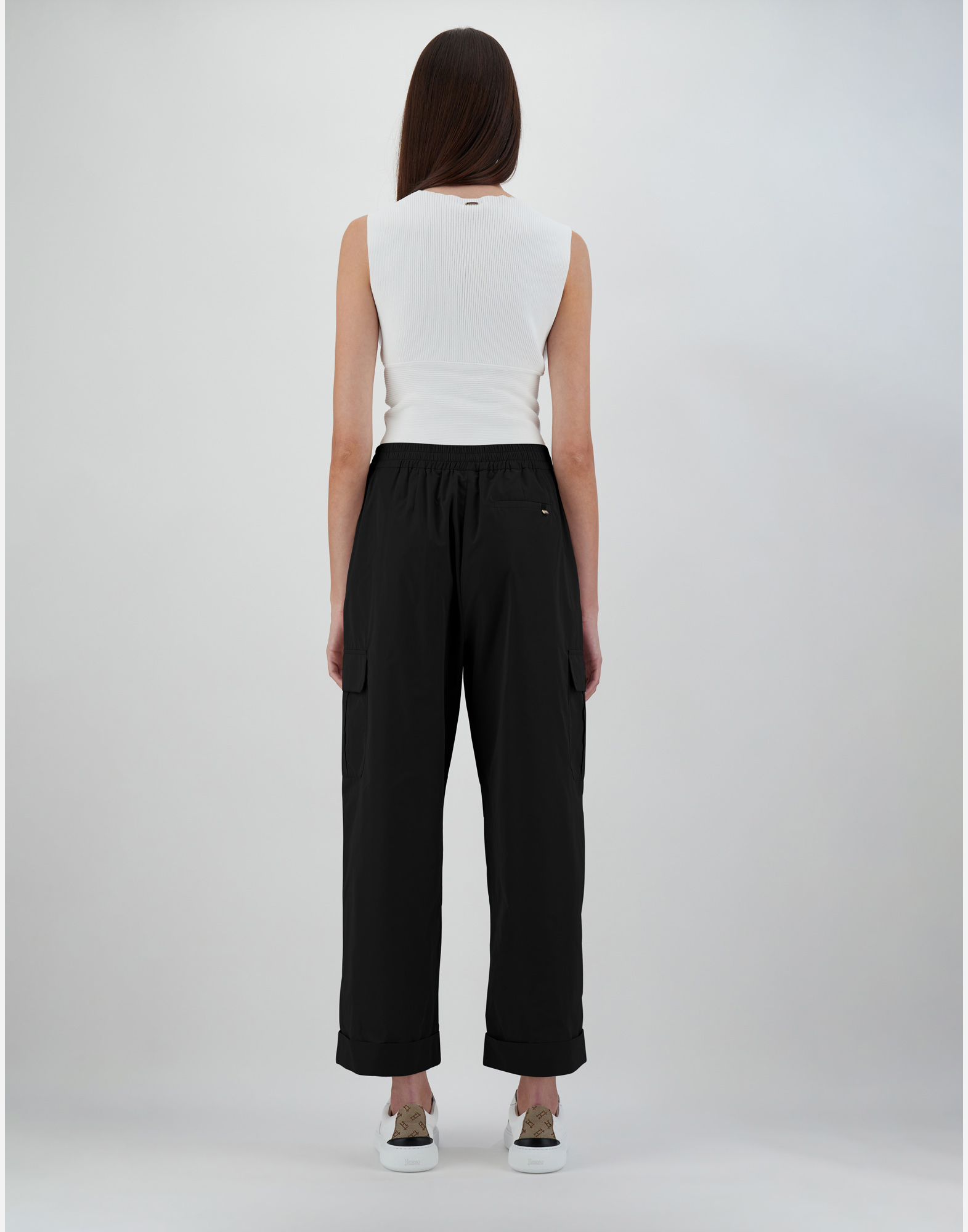 Herno New Techno Taffeta' カーゴパンツ In Black