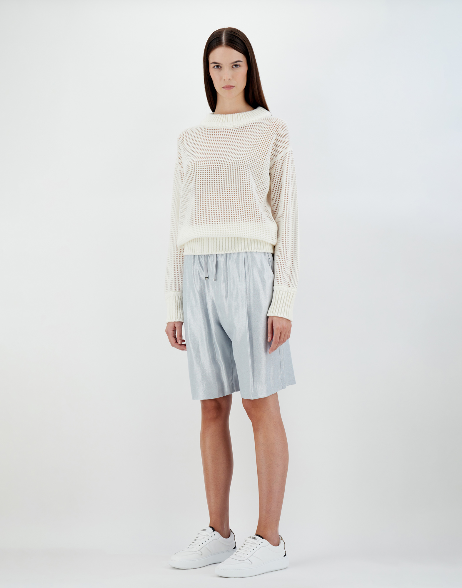 Herno Metallic Effect Shorts In Pearl