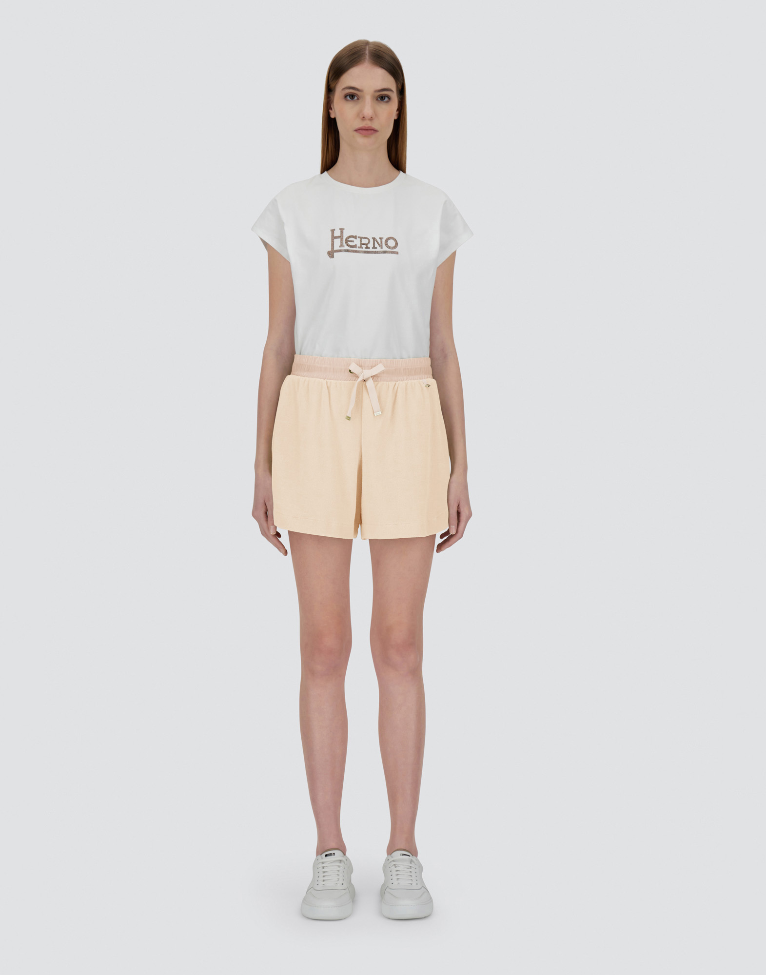 Herno Sponge Effect Sweater Shorts In Chantilly