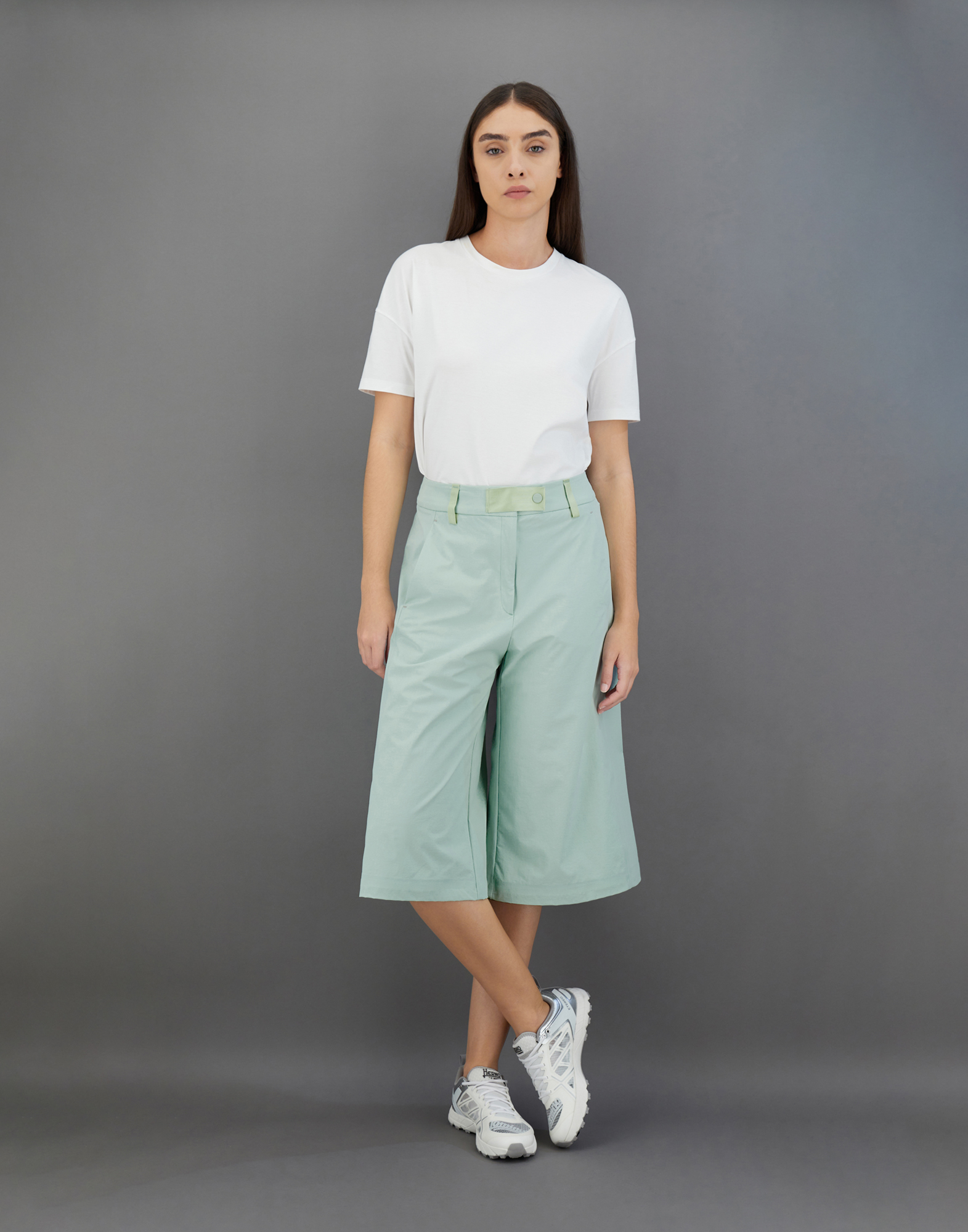 Herno Cropped Laminar Trousers In Comfort Structured In Seafoam Green