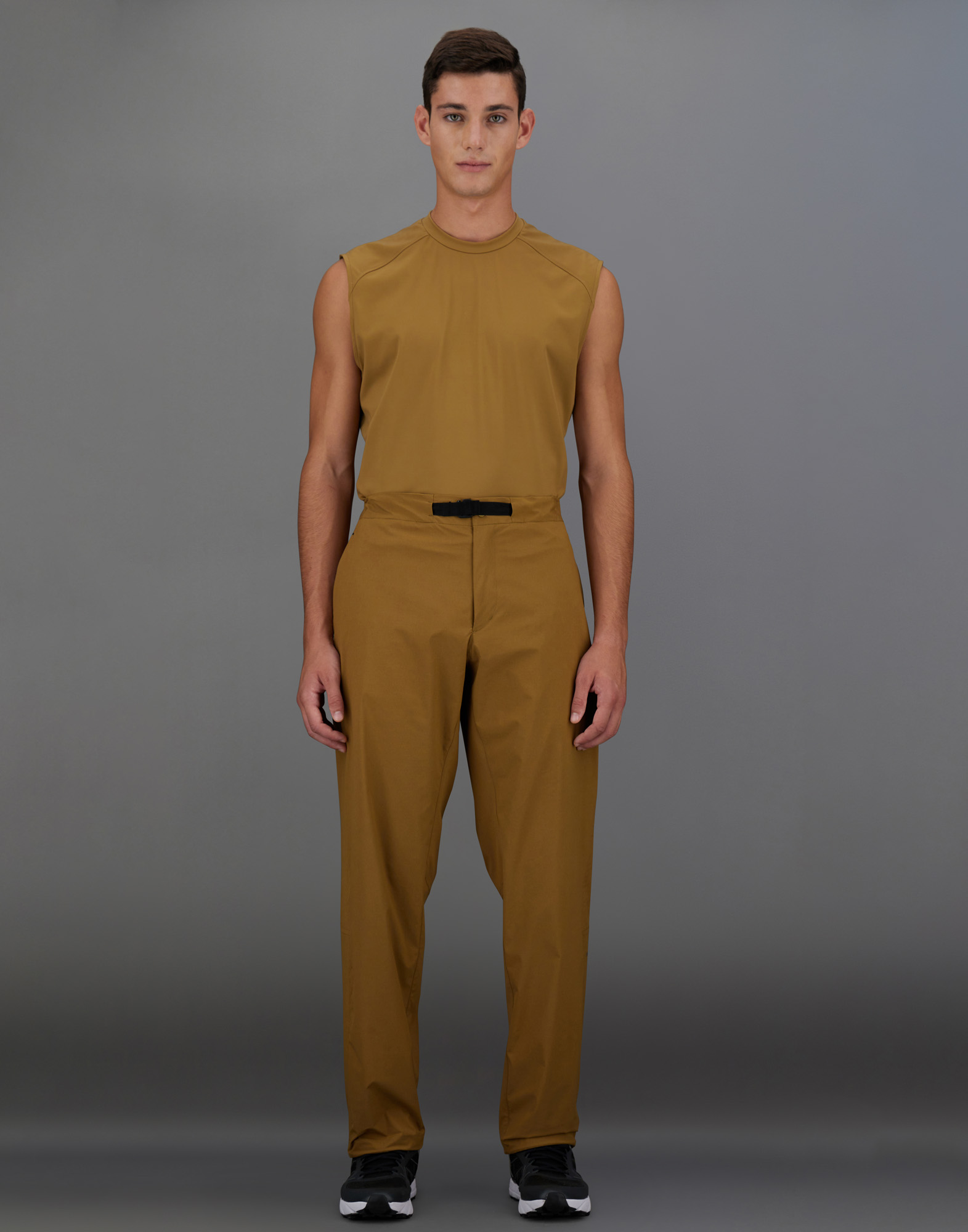 Herno Laminar Trousers In Extralight Stretch In Light Brown