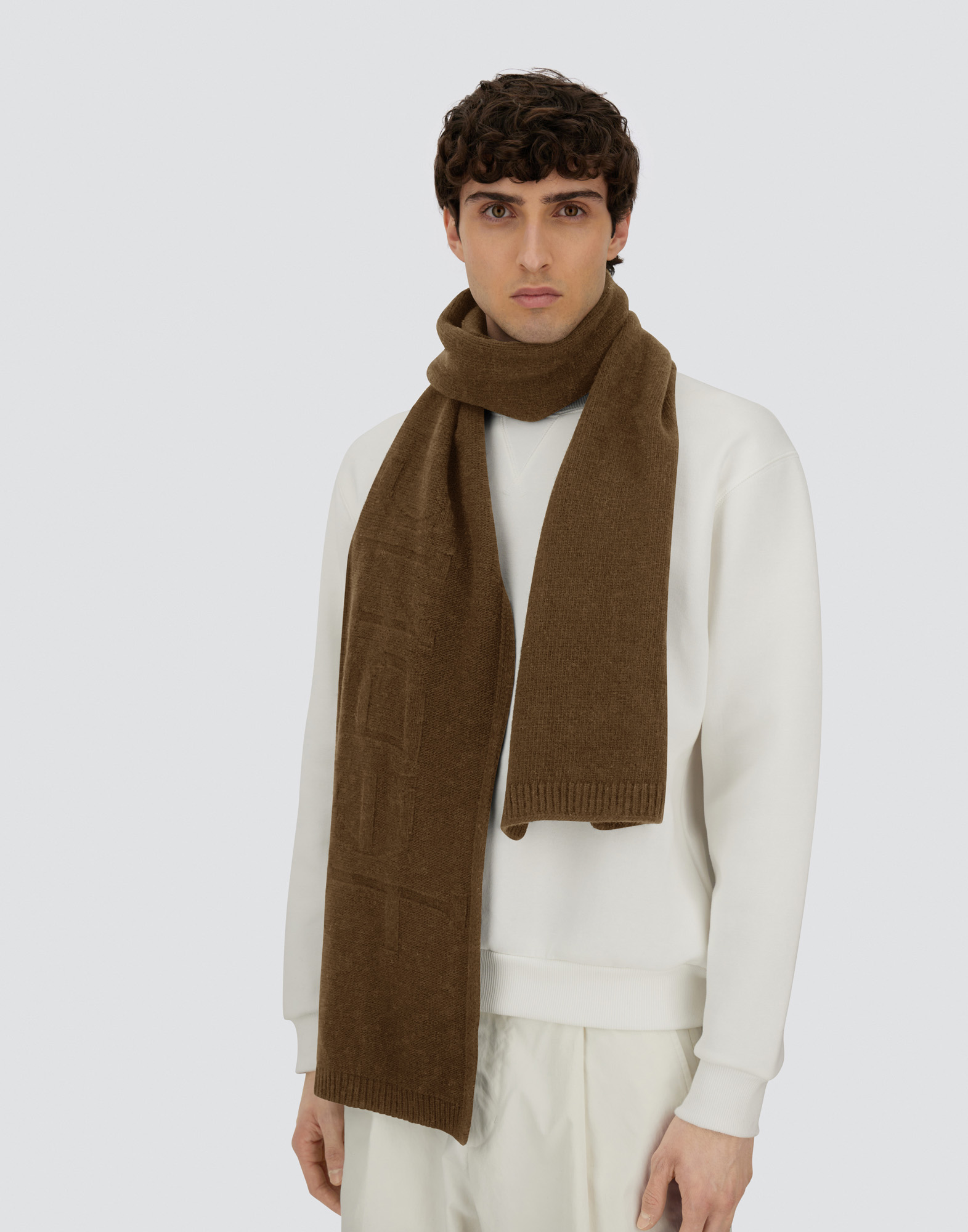 Herno Scarf In Pureâ Cashmere In Brown
