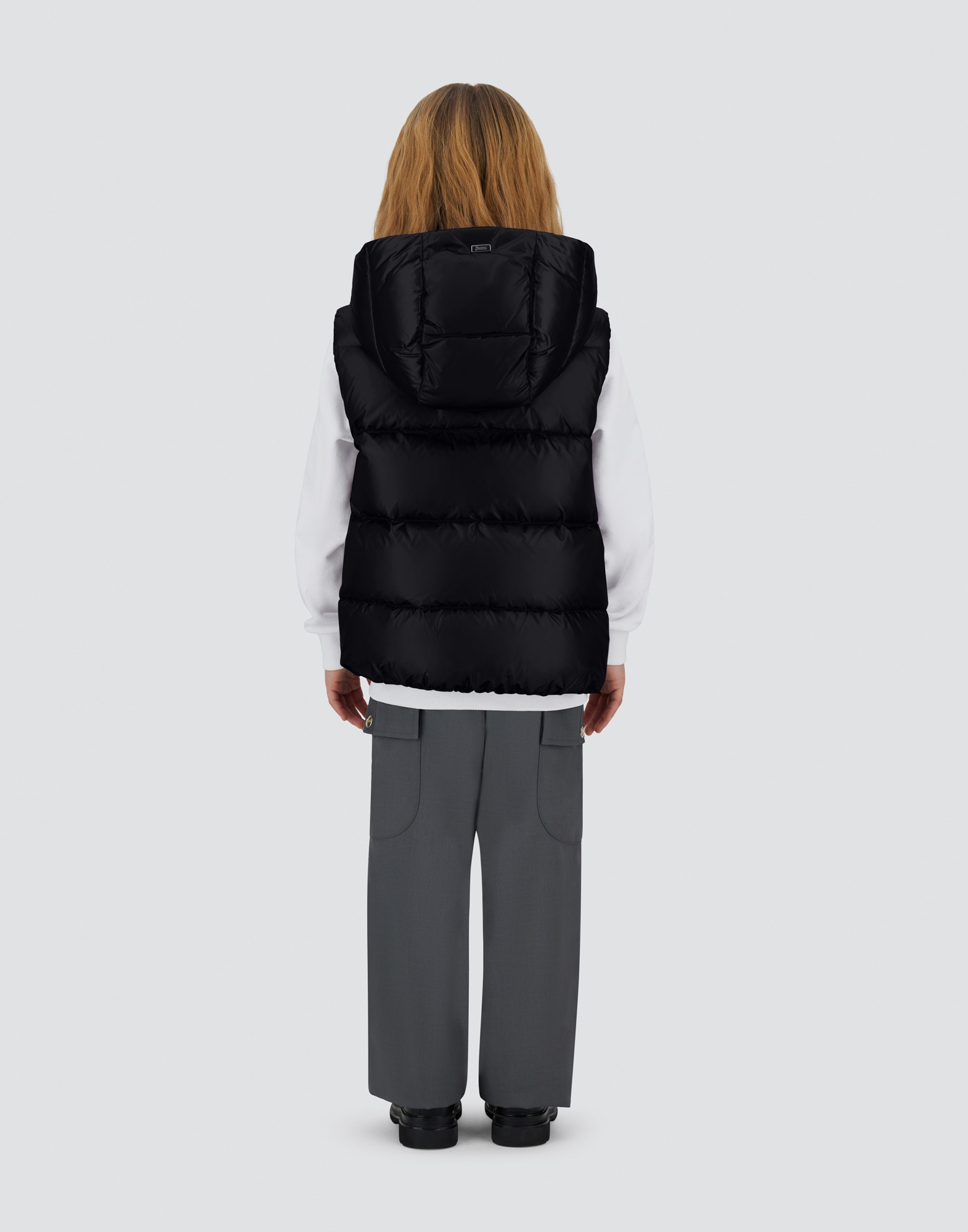 Herno Vest In Nylonâ Ultralight In Black